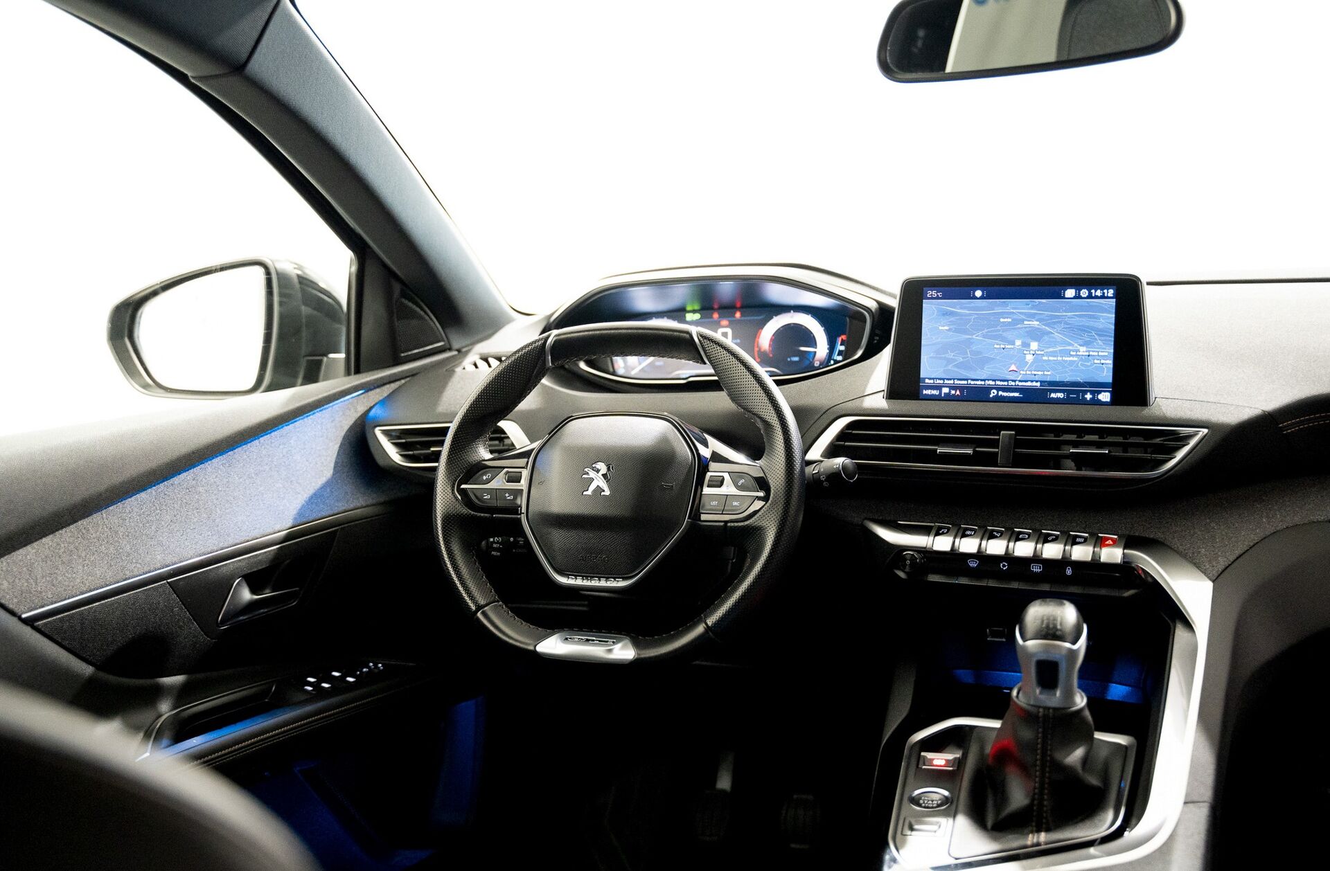 PEUGEOT 5008 1.2 PureTech GT Line