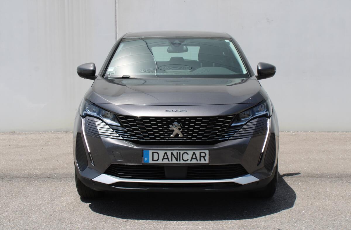 PEUGEOT 5008 1.5 BlueHDi Active Pack