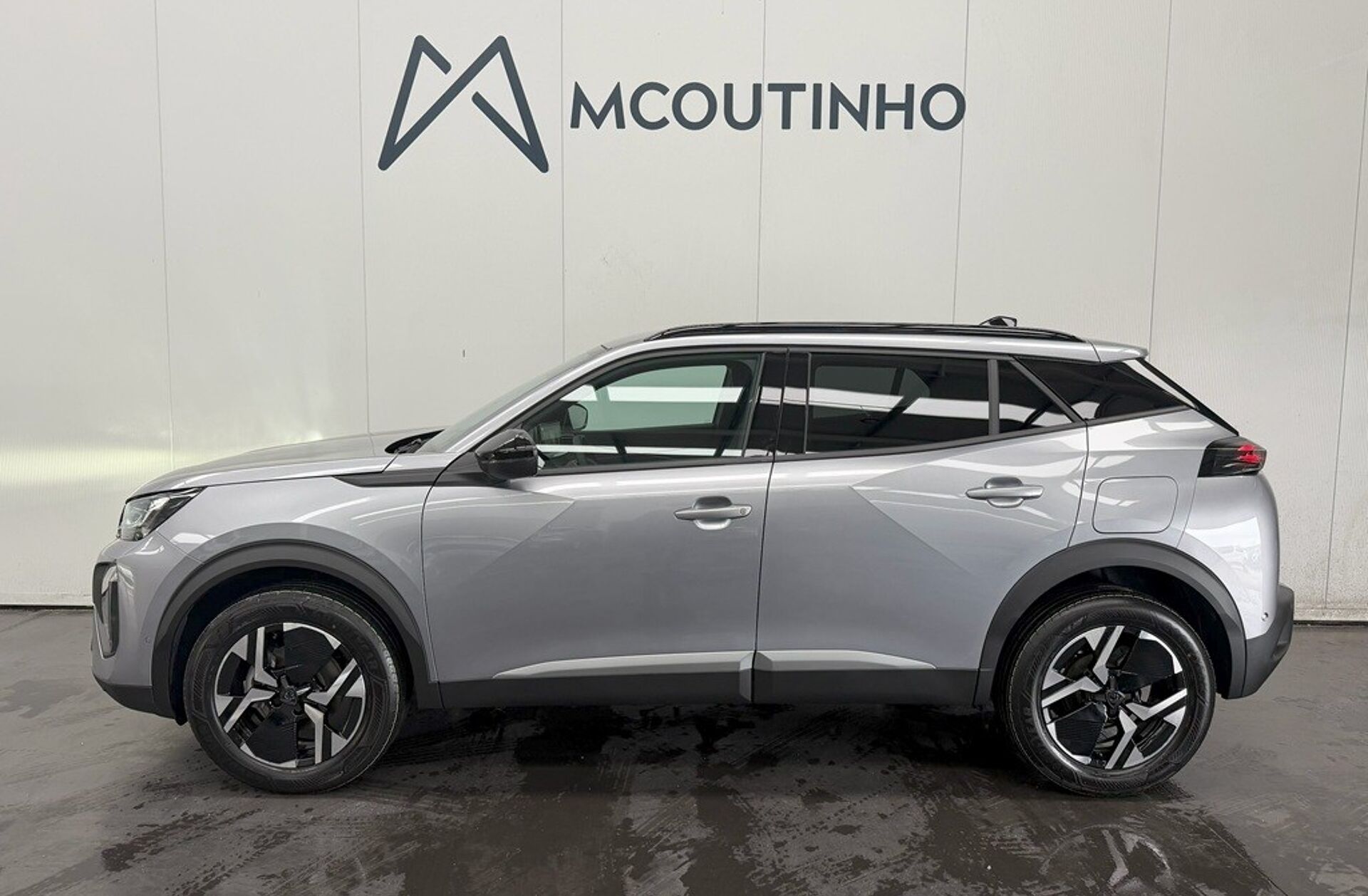 PEUGEOT 2008 1.2 PureTech Allure