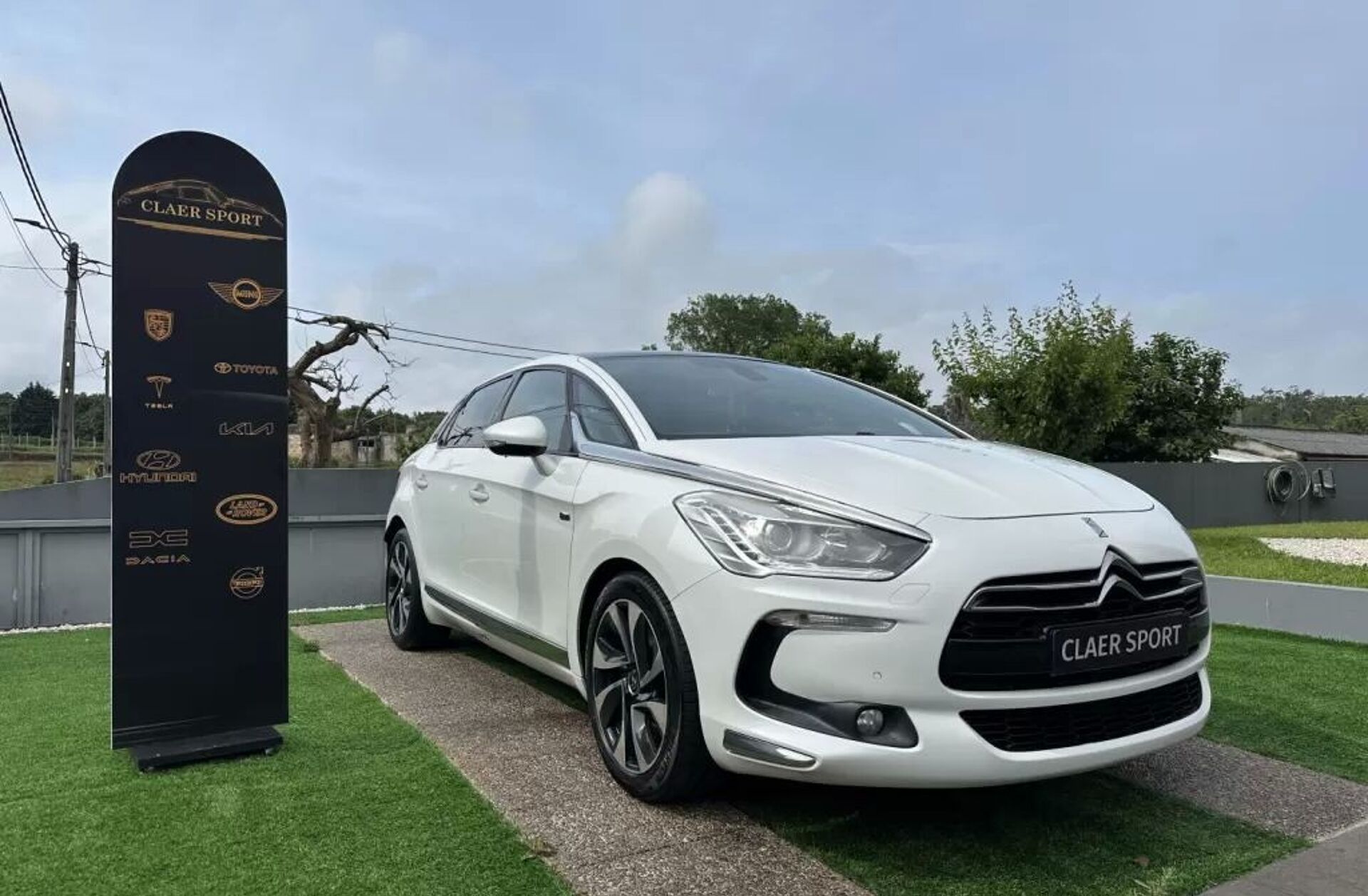CITROEN DS 5 2.0 HDi Hybrid4 Sport Chic CMP6