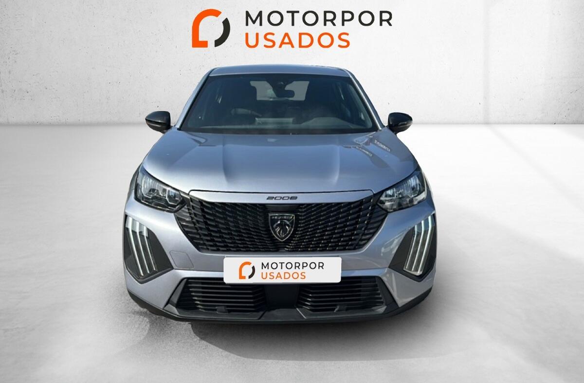 PEUGEOT 2008 1.2 PureTech Style