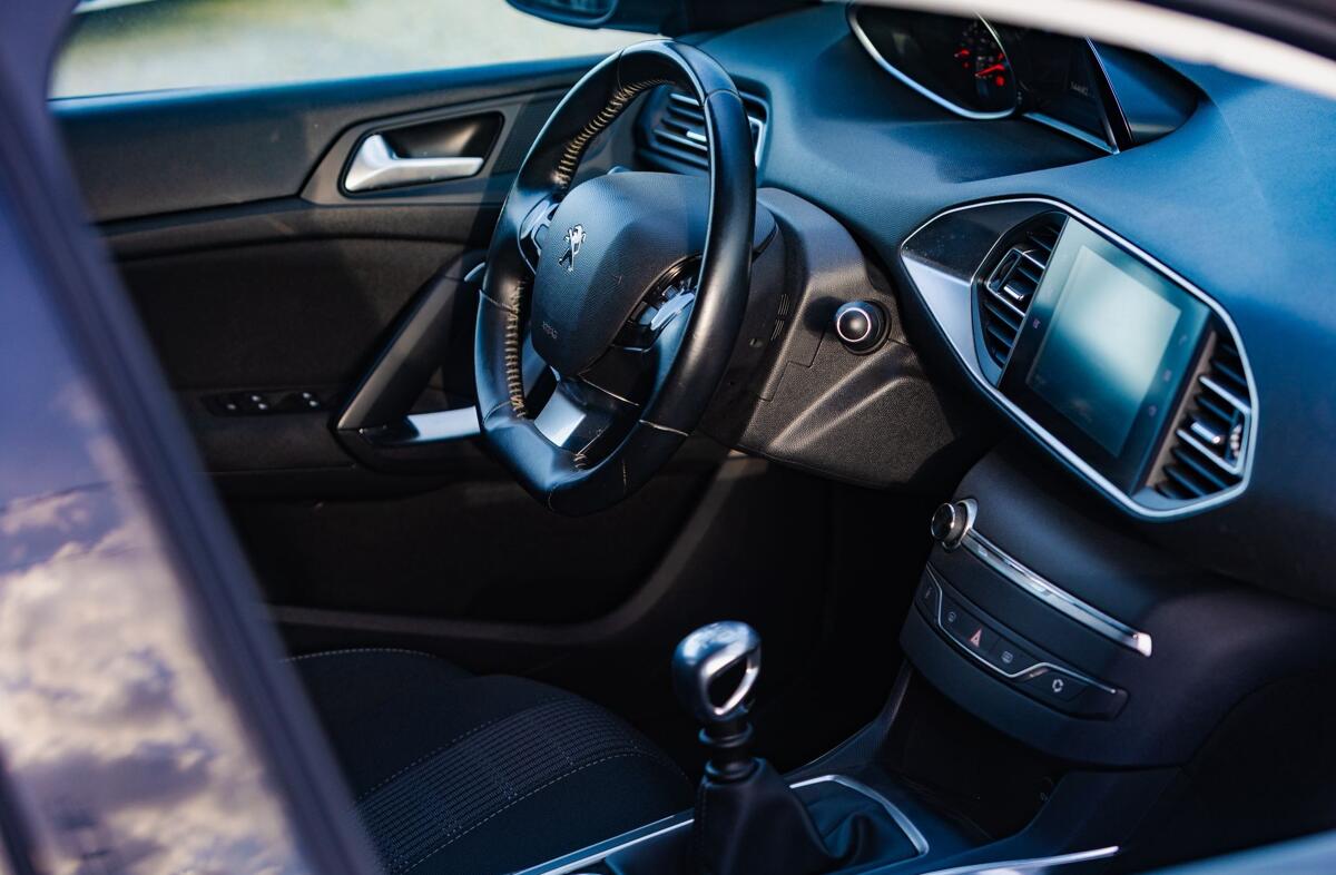 PEUGEOT 308 SW 1.5 BlueHDi Allure