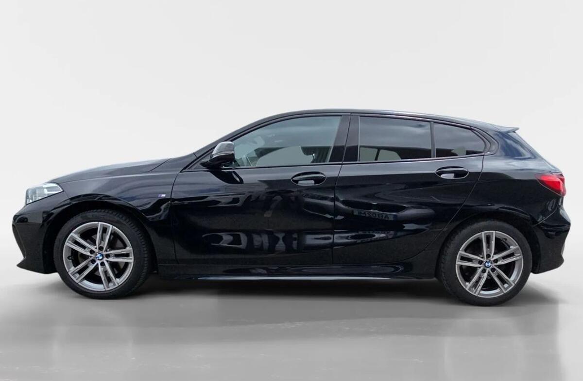 BMW Serie-1 116 d Pack Desportivo M Auto