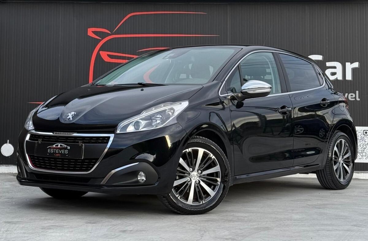 PEUGEOT 208 1.2 VTi Allure