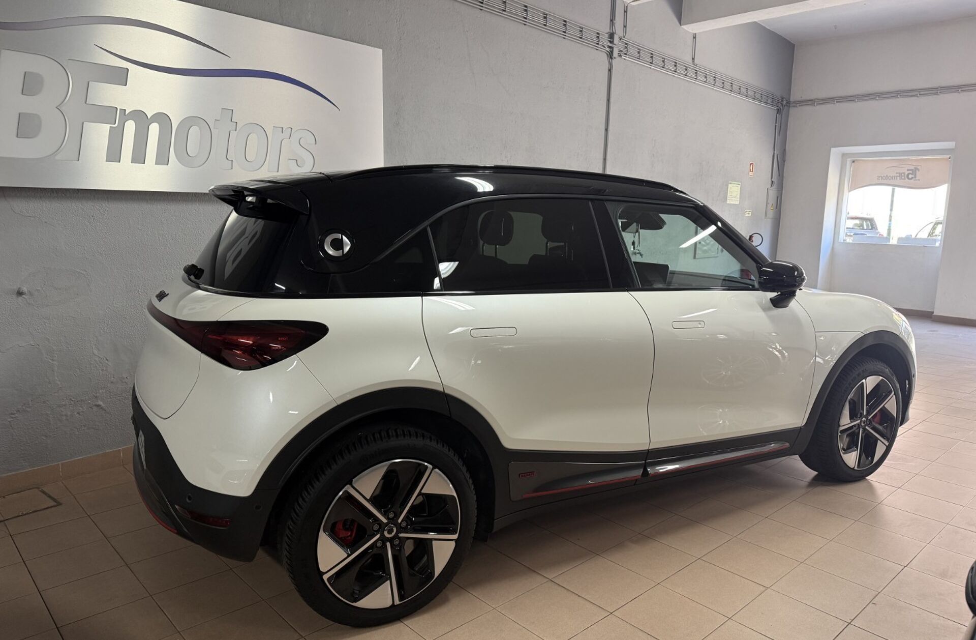 SMART #1 1 66 kWh Brabus AWD