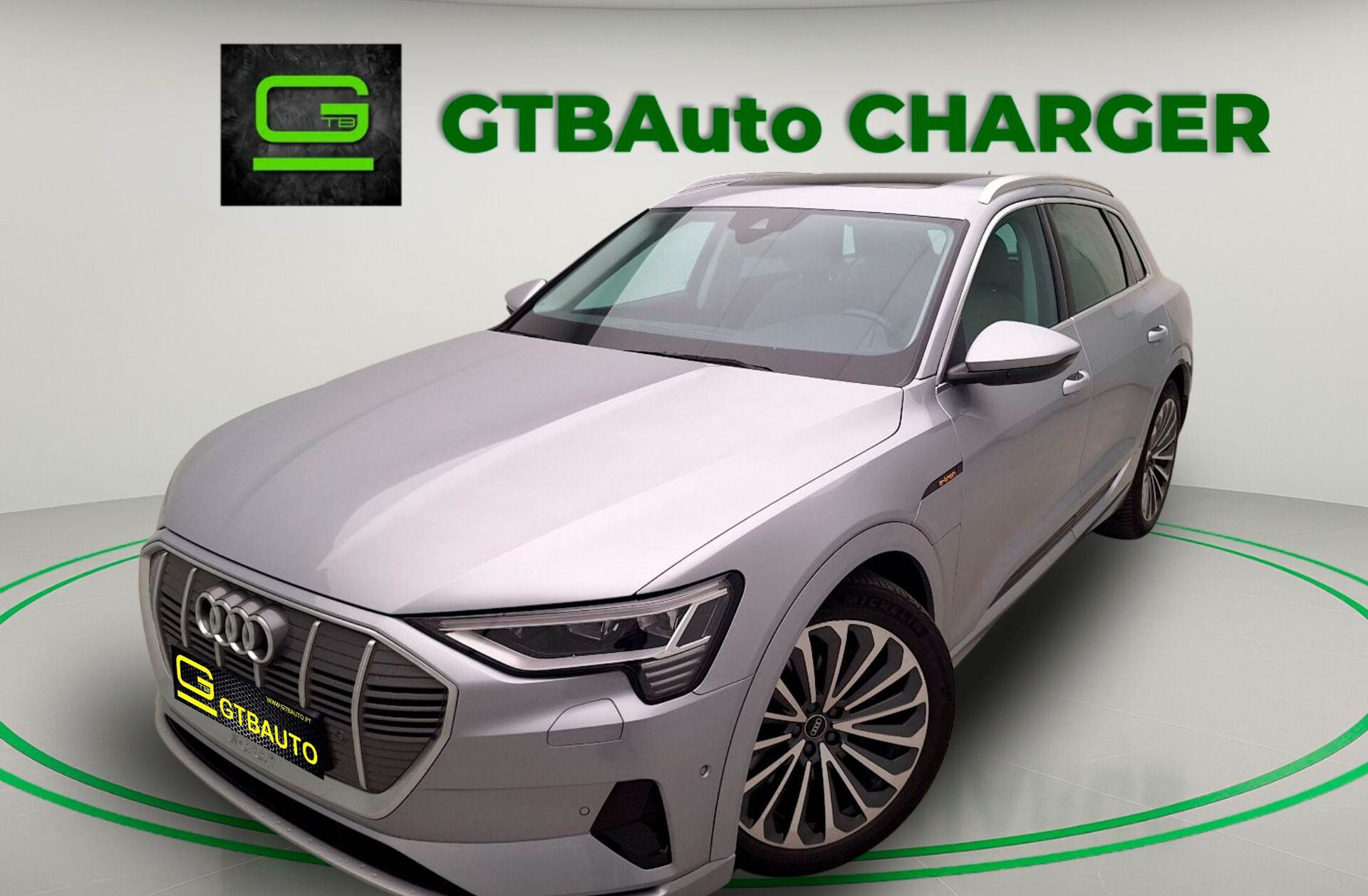 AUDI e-tron 55 quattro Advanced