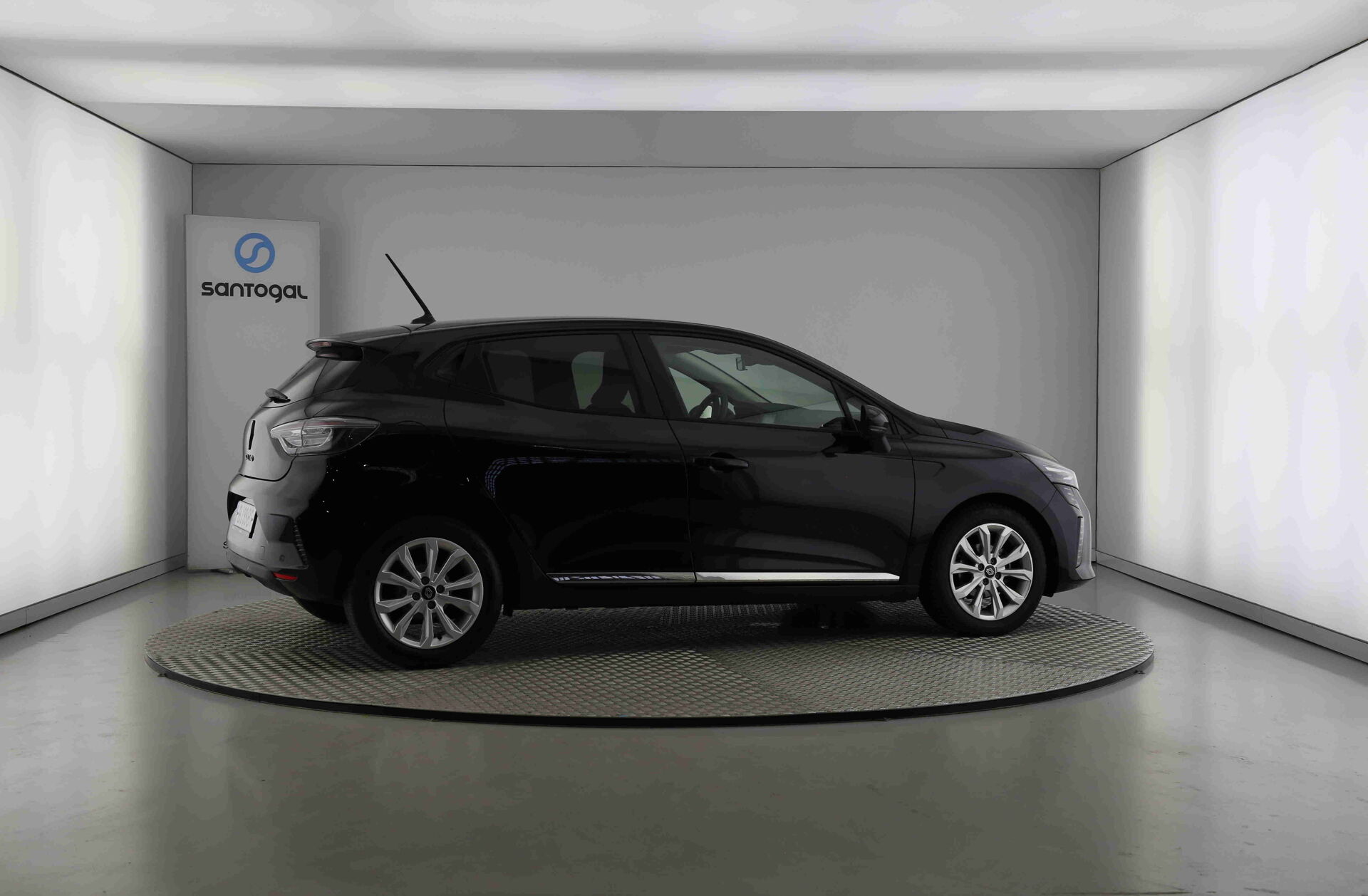 RENAULT Clio 1.0 TCe Evolution Bi-Fuel