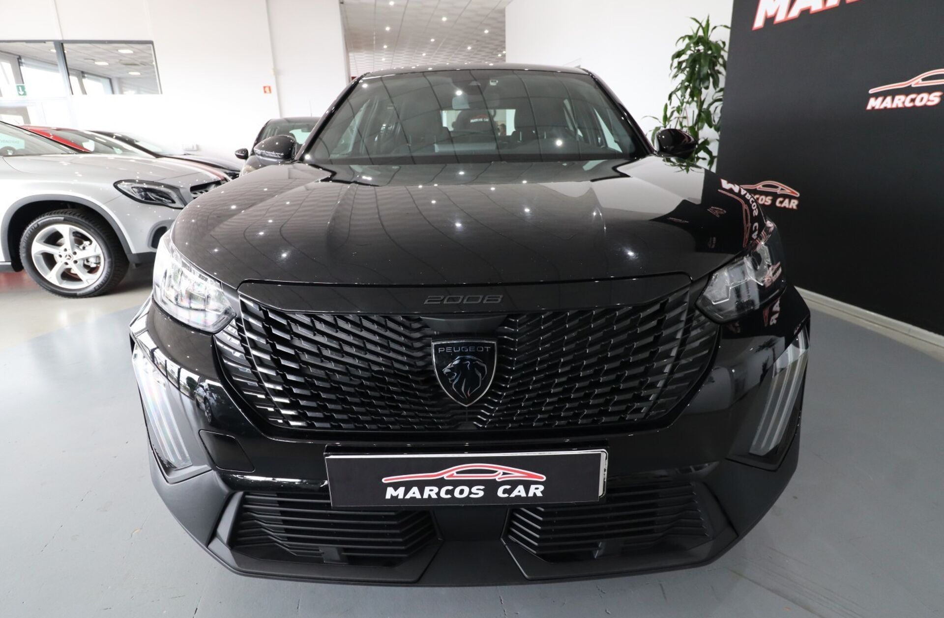 PEUGEOT 2008 1.2 PureTech Active