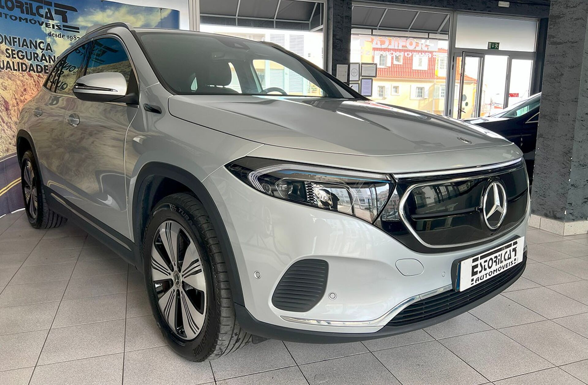 MERCEDES EQA 250 Progressive