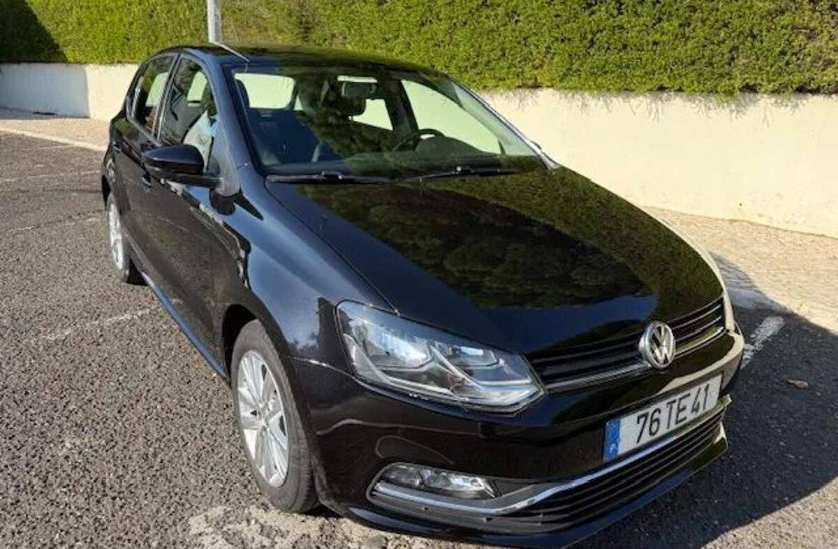 VOLKSWAGEN Polo 1.0 Confortline