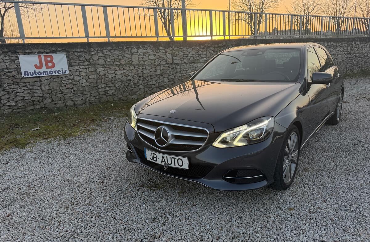 MERCEDES Classe E E 300 BlueTEC Hybrid Avantgarde