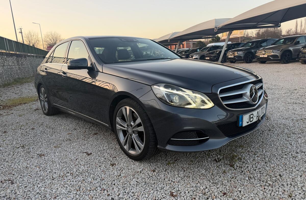 MERCEDES Classe E E 300 BlueTEC Hybrid Avantgarde