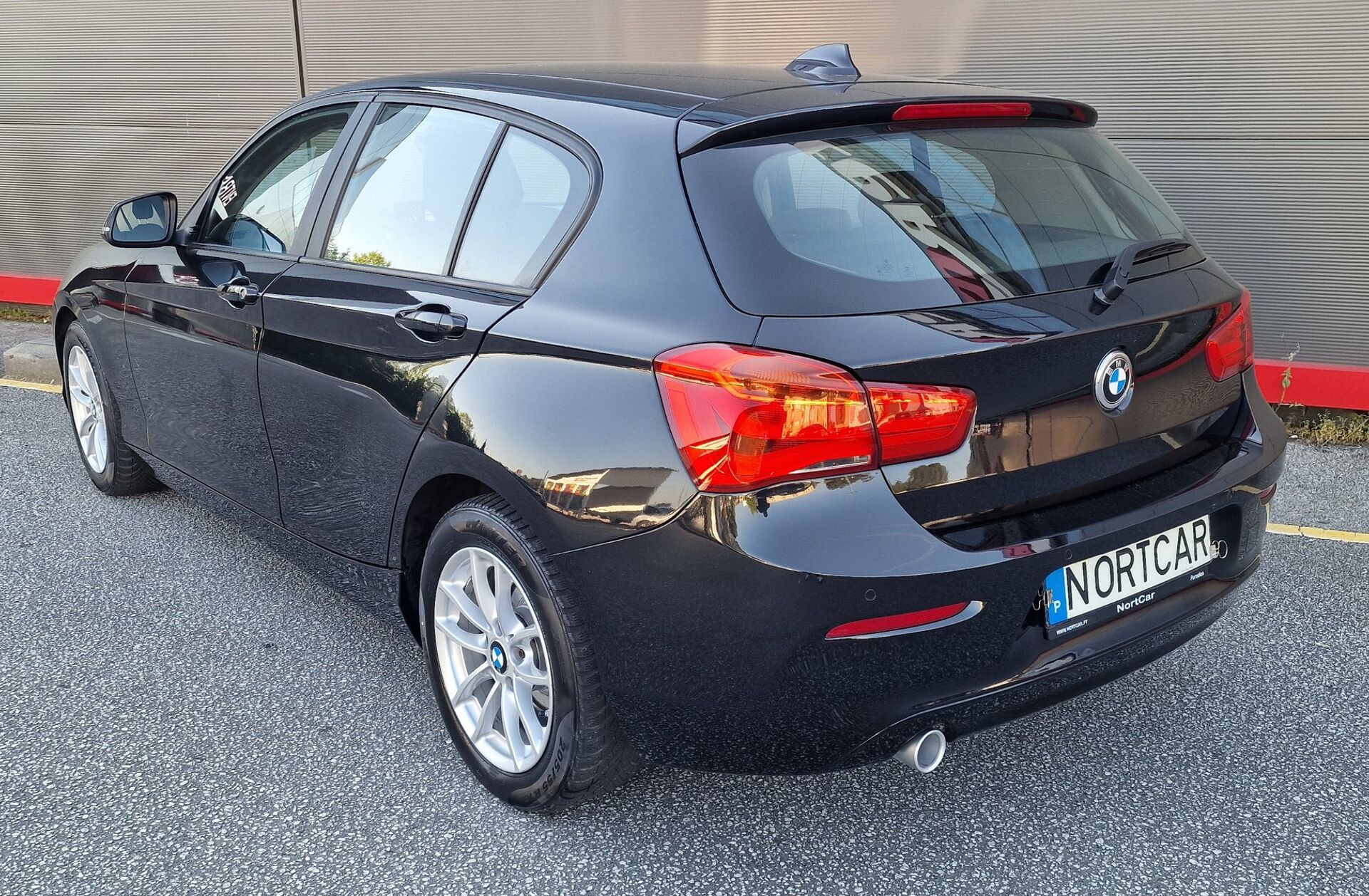 BMW Serie-1 116 d EfficientDynamics