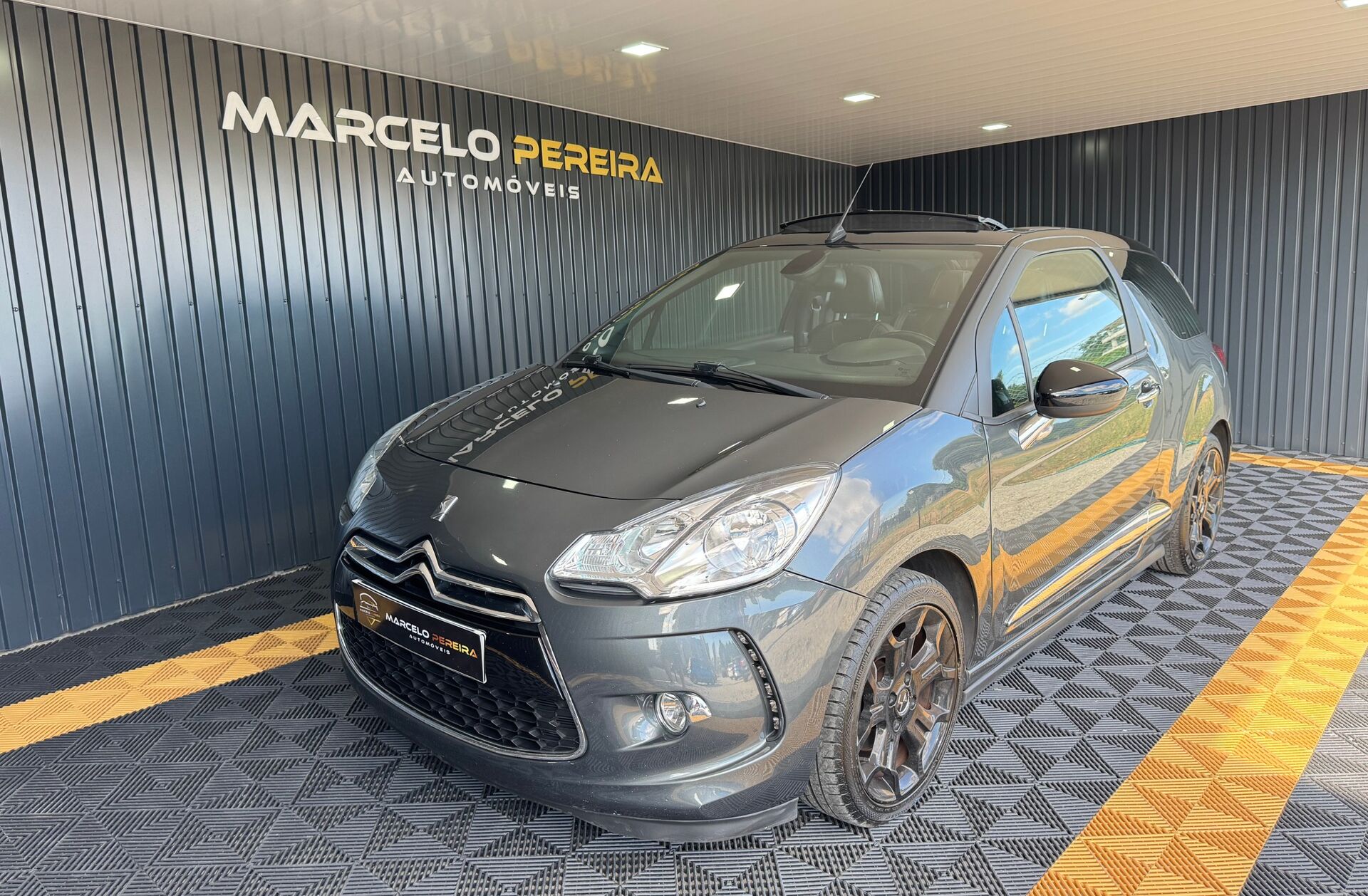 CITROEN DS 3 1.2 VTi So Chic