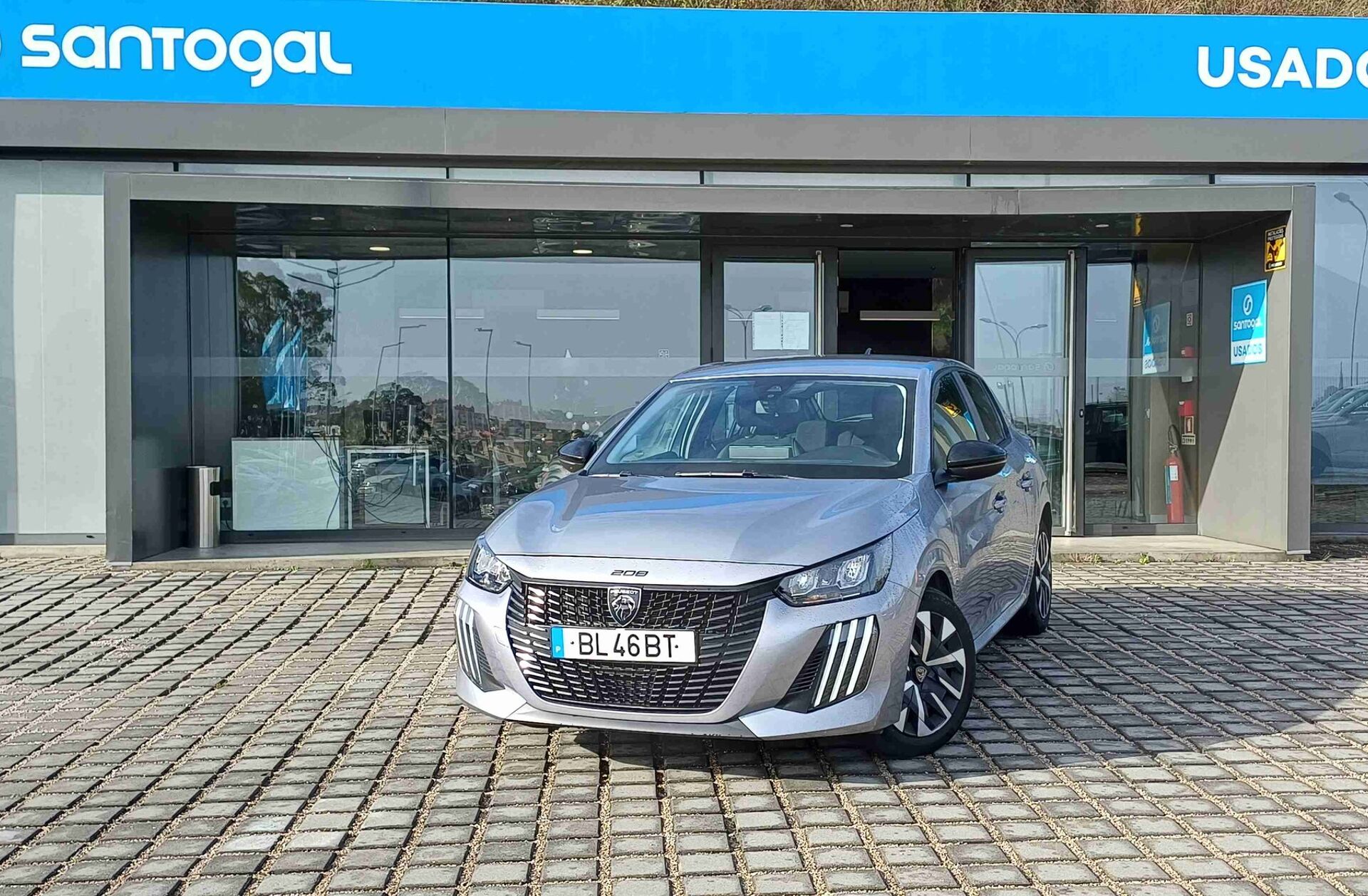 PEUGEOT 208 1.2 PureTech Active