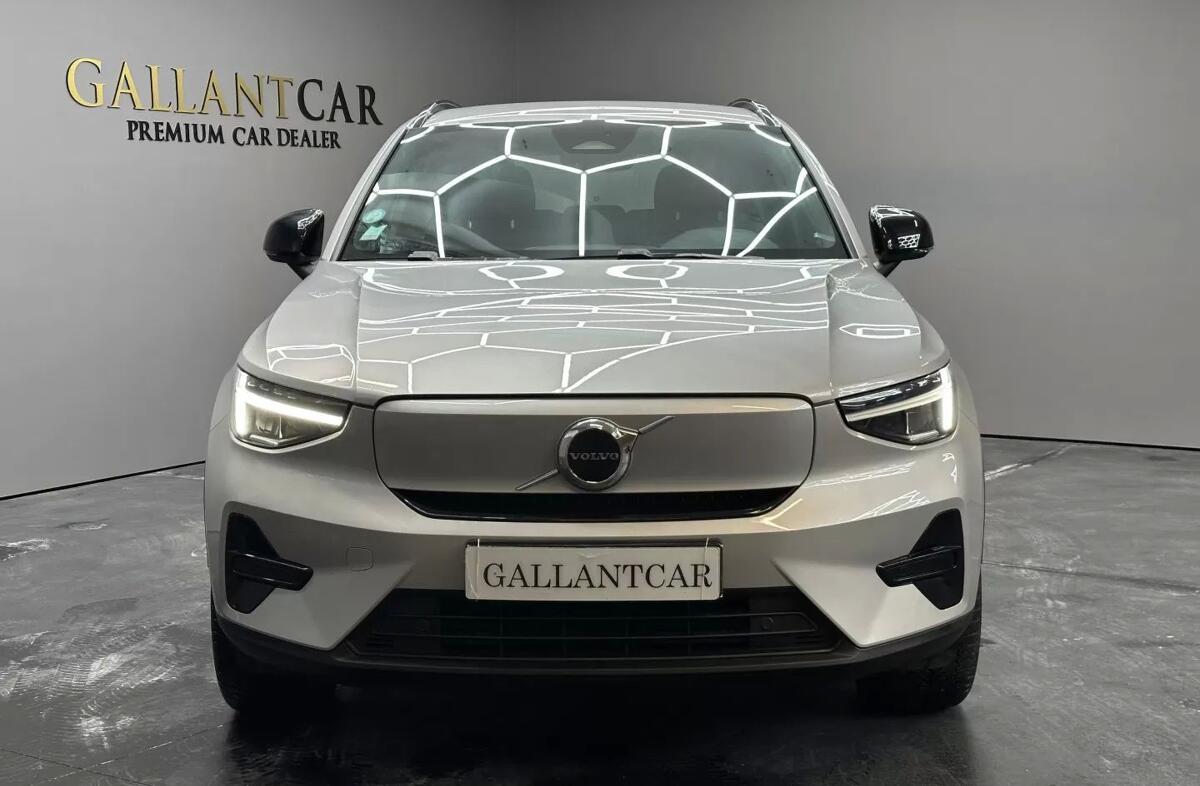 VOLVO XC40 Recharge Core