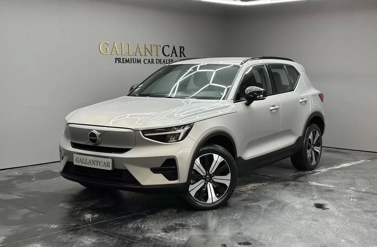 VOLVO XC40 Recharge Core