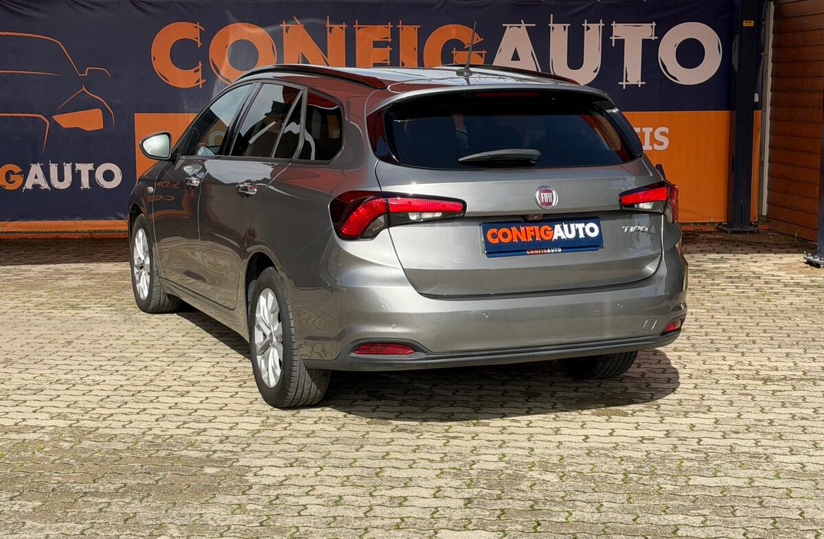FIAT Tipo 1.3 M-Jet Lounge