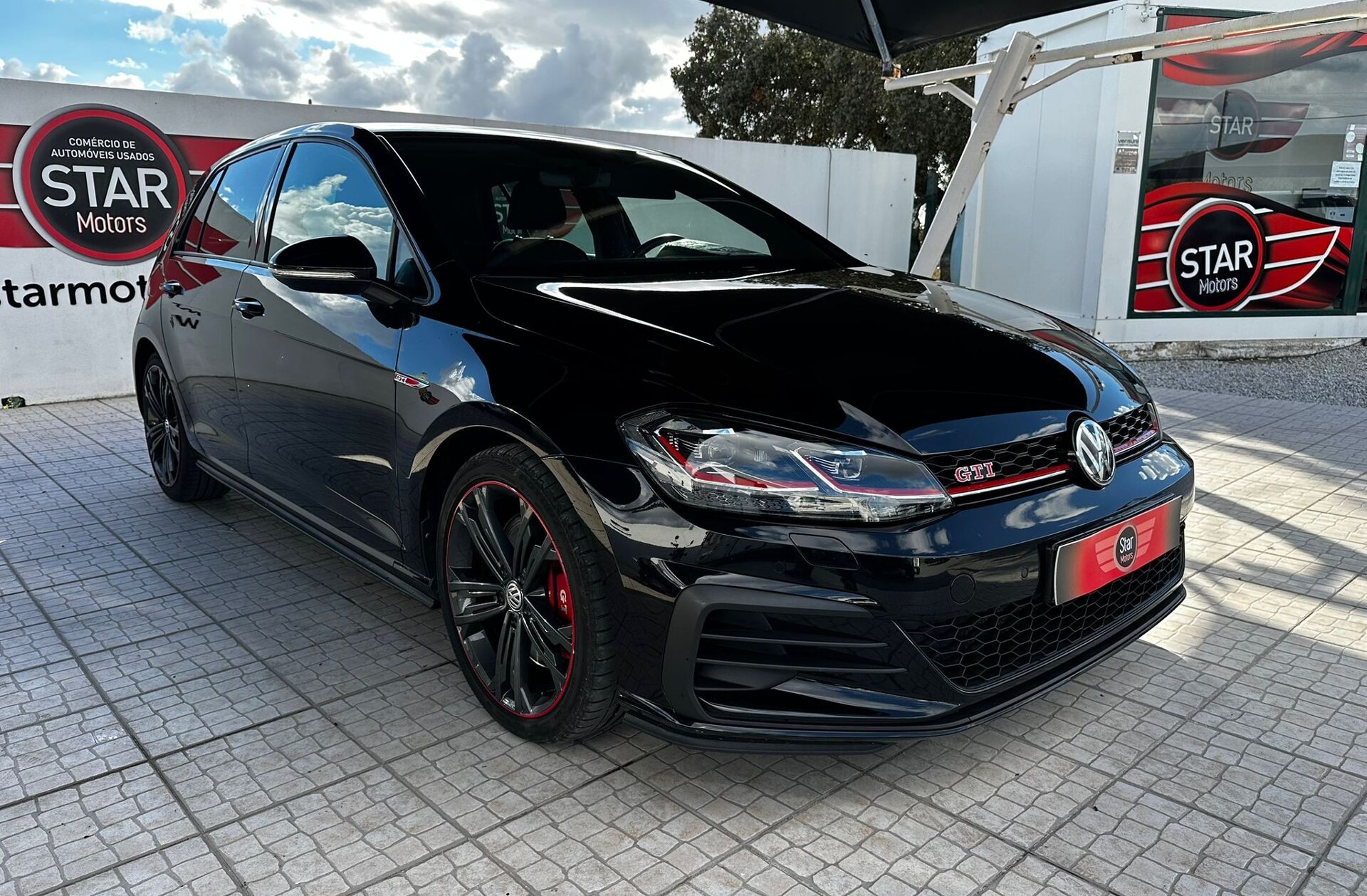 VOLKSWAGEN Golf 2.0 TSI GTI DSG