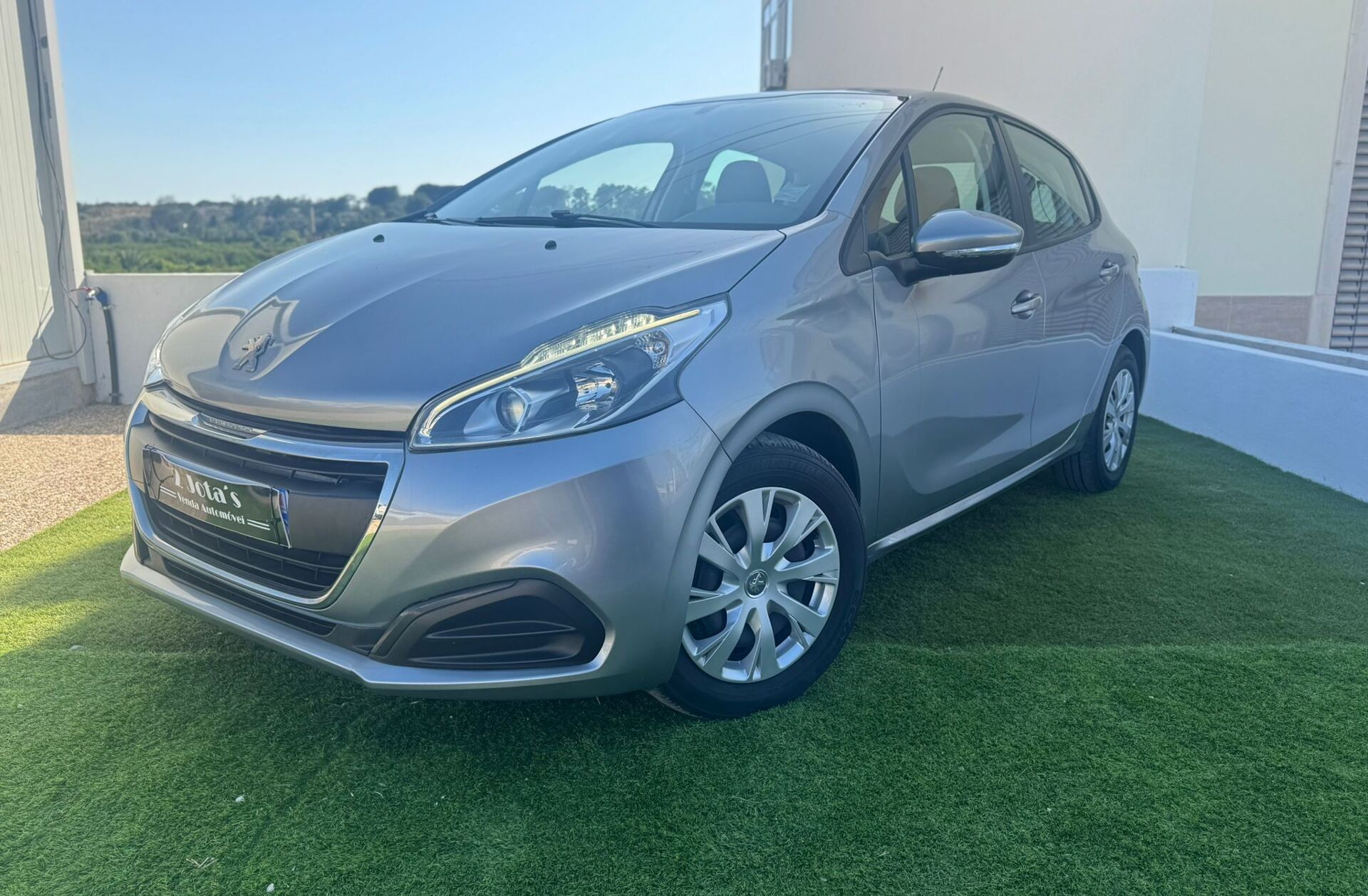 PEUGEOT 208 1.2 PureTech Active