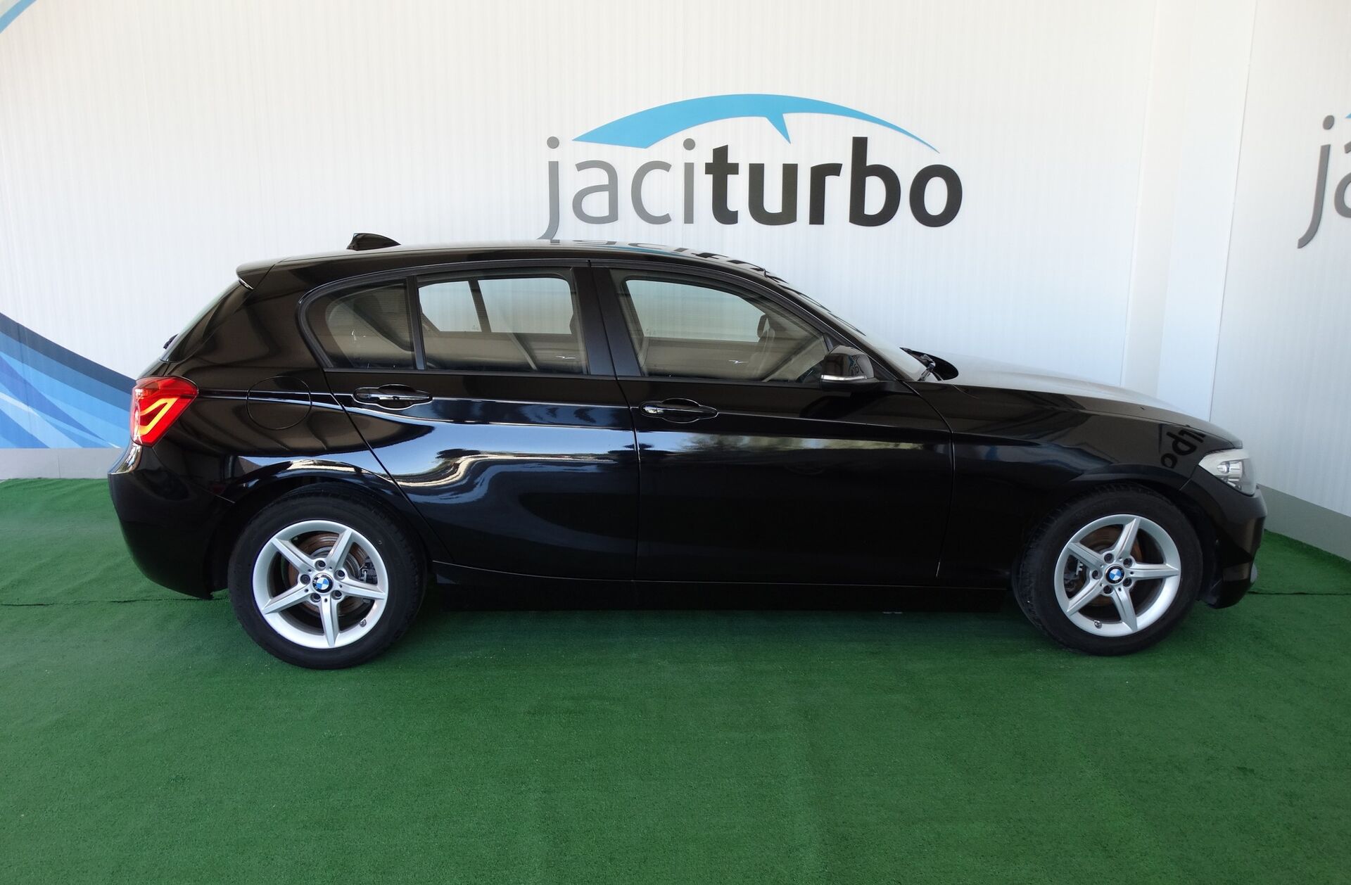 BMW Serie-1 116 d Advantage Auto