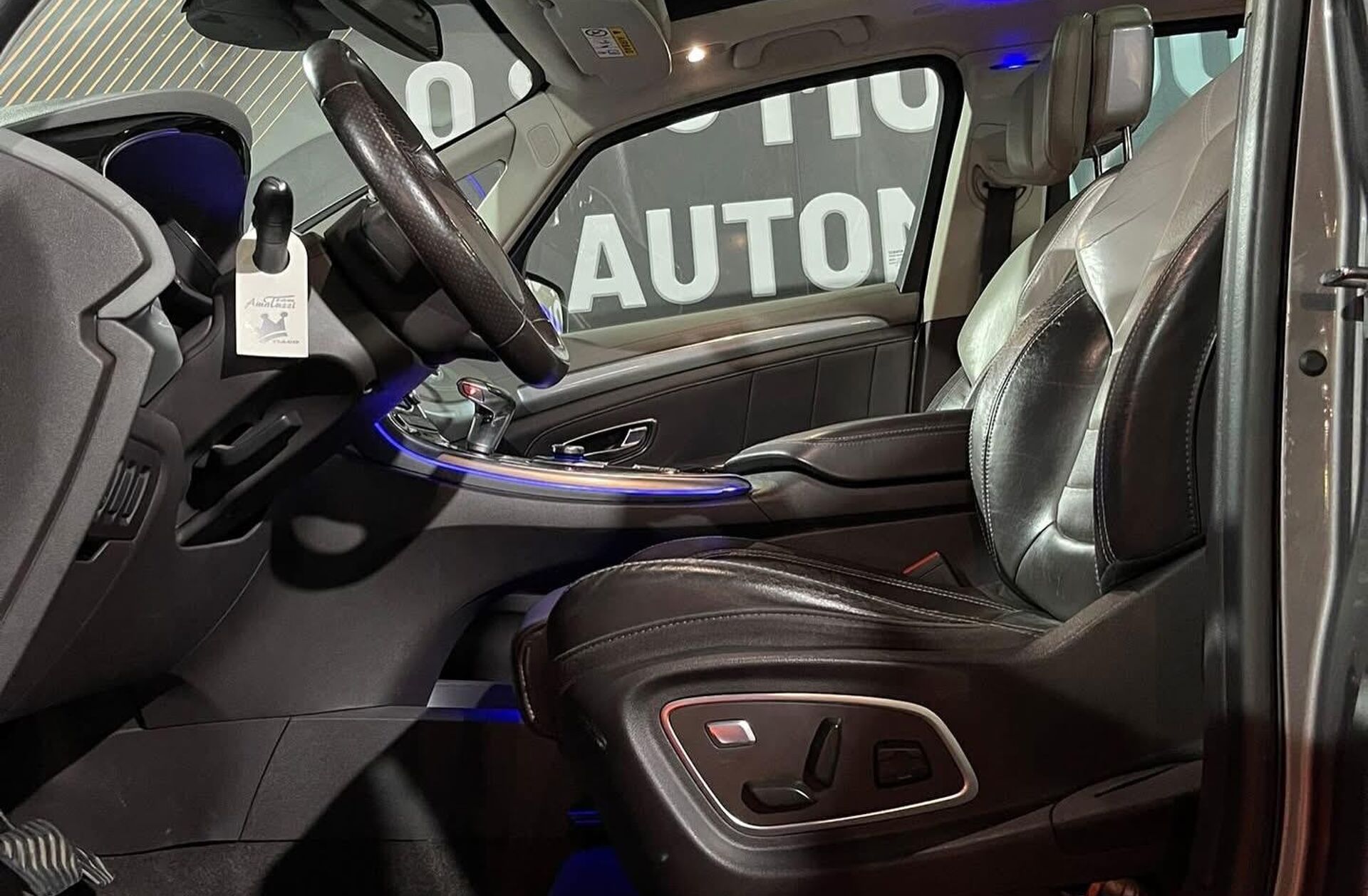 RENAULT Espace 1.6 dCi Initiale Paris EDC