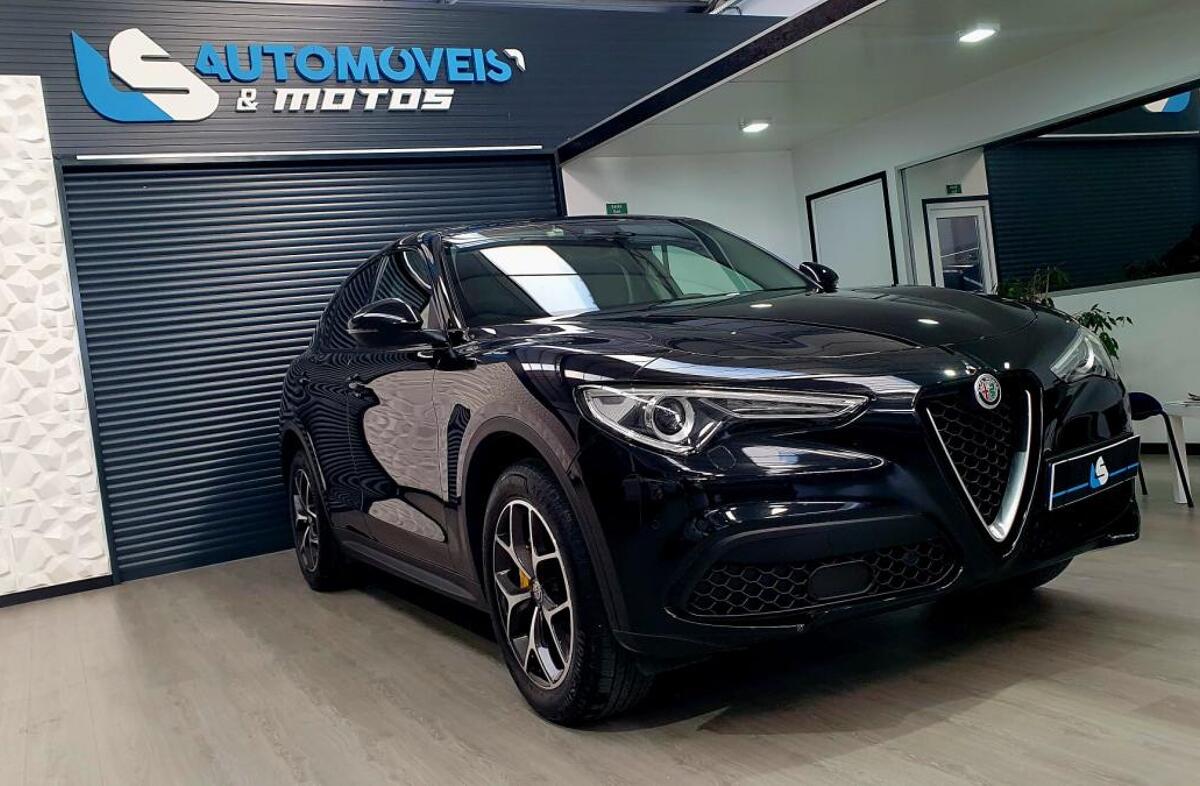 ALFA ROMEO Stelvio 2.2 D Super AT8 Q4