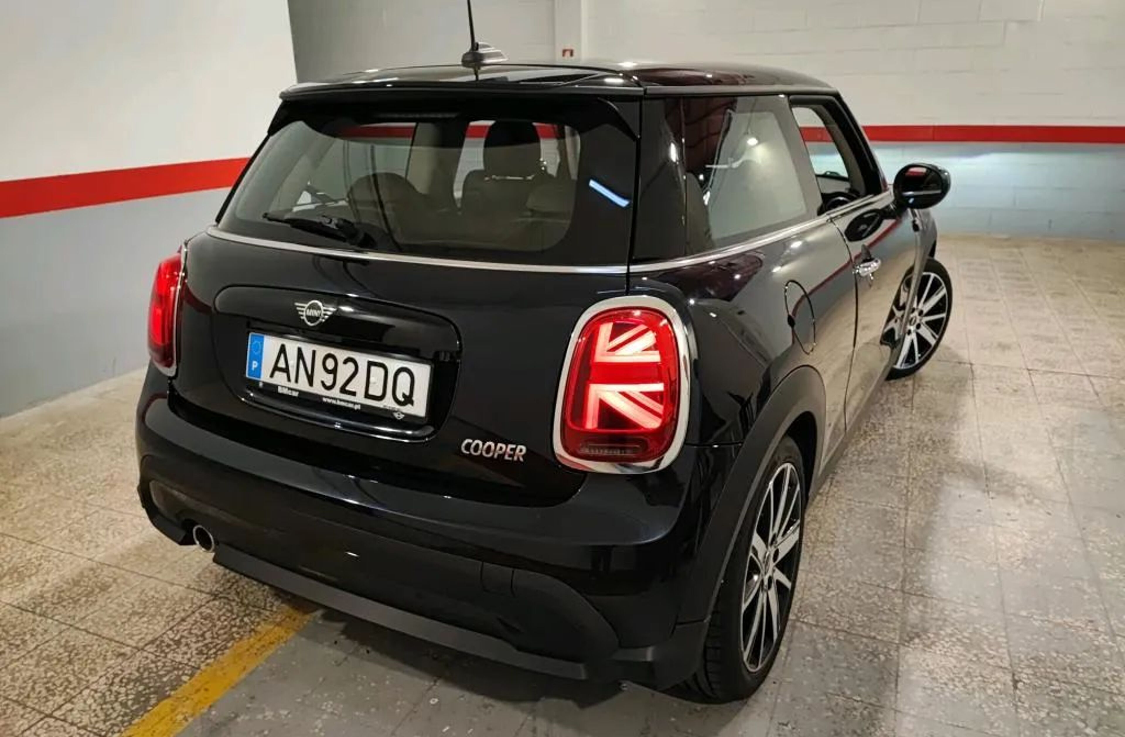 MINI Mini Cooper Classic Auto