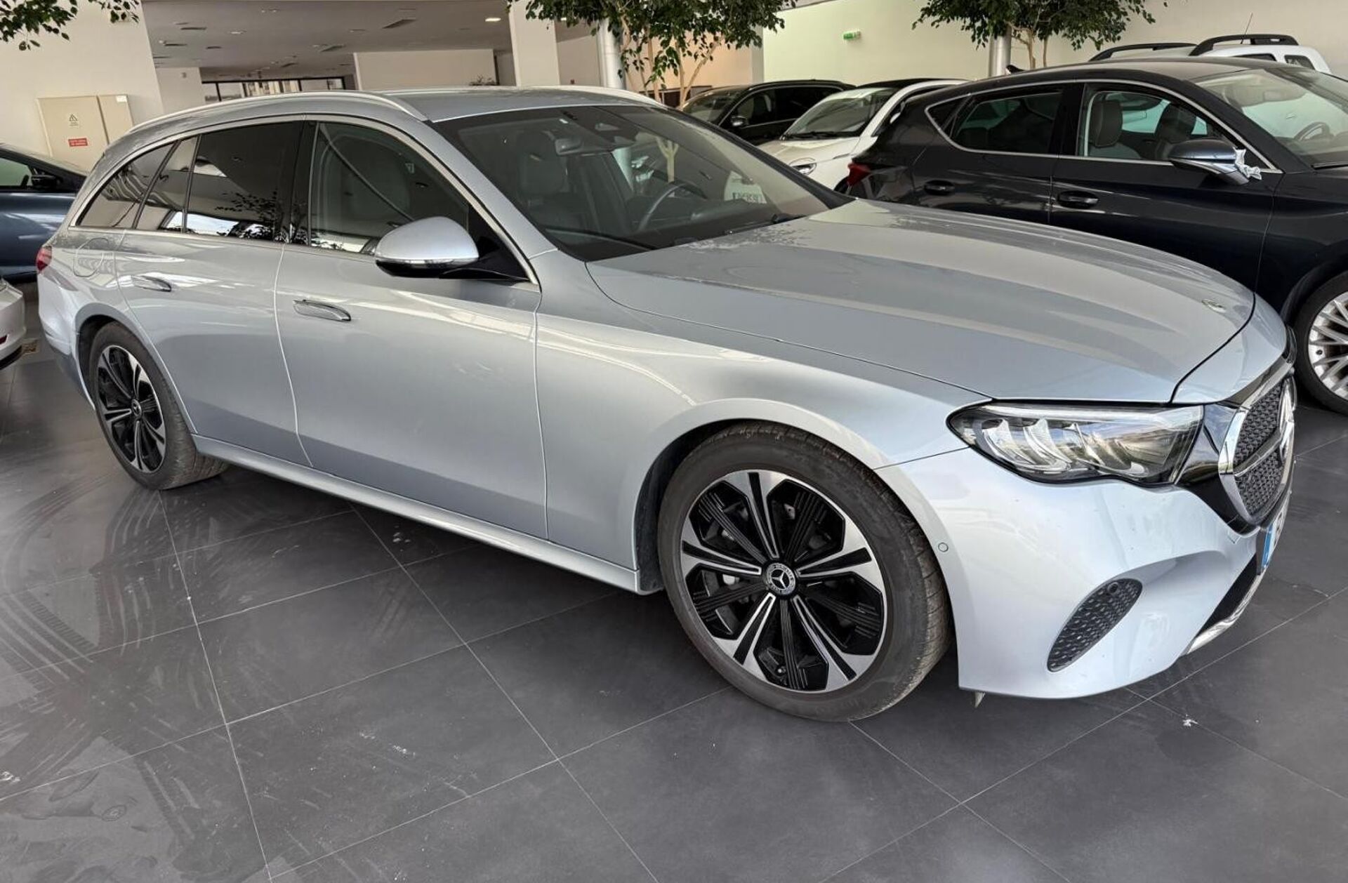 MERCEDES Classe E E 300 de