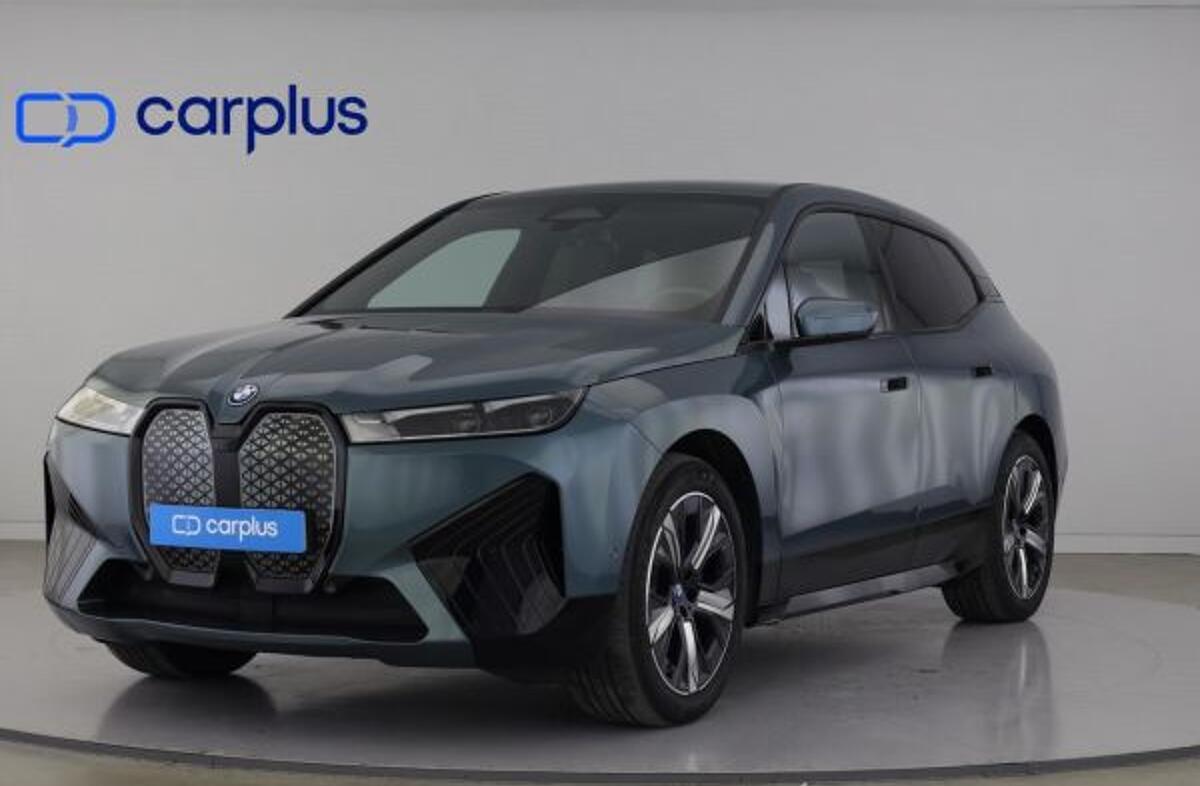 BMW iX xDrive 40 Pack Desportivo