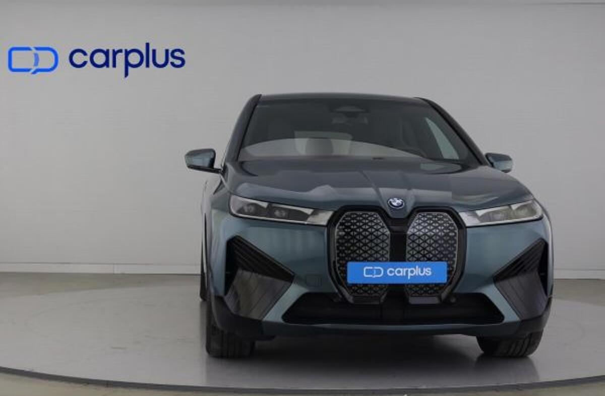 BMW iX xDrive 40 Pack Desportivo