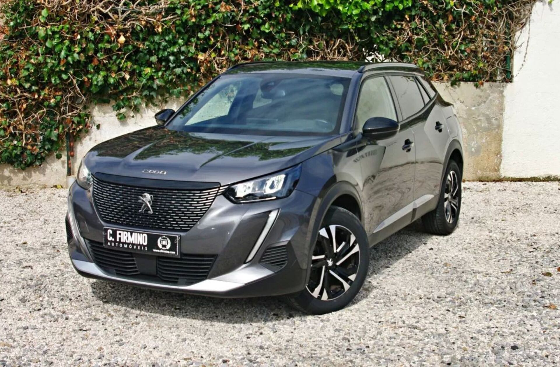 PEUGEOT 2008 1.2 PureTech Allure