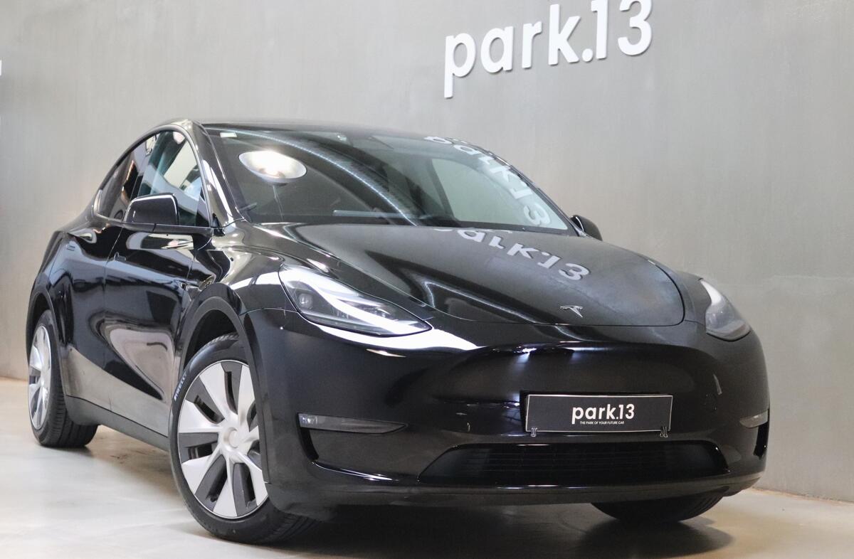 TESLA Model Y Long Range Tração Integral