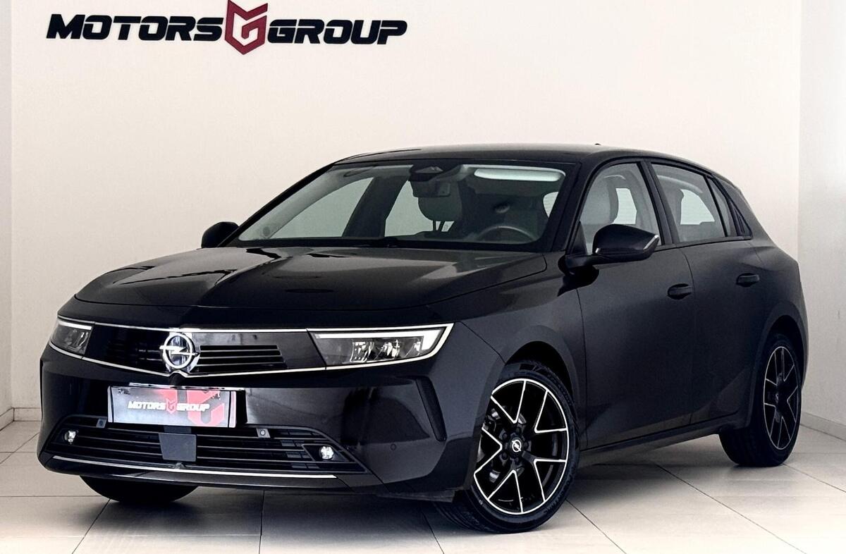 OPEL Astra 1.2 T Edition