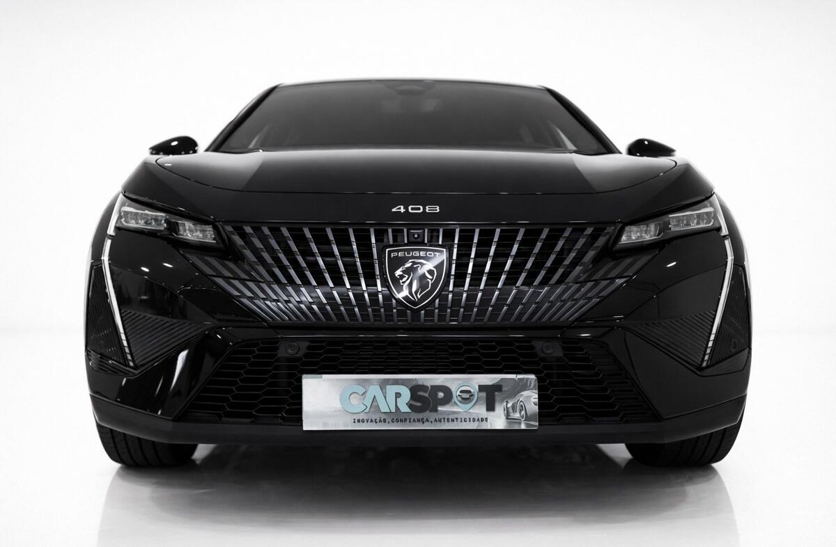 PEUGEOT 408 1.2 Hybrid GT e-DCS6