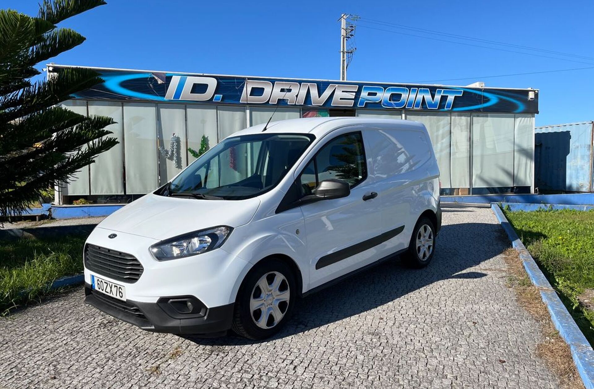 FORD Transit G.Tourneo C.Shuttle 2.0 TDCi Titanium