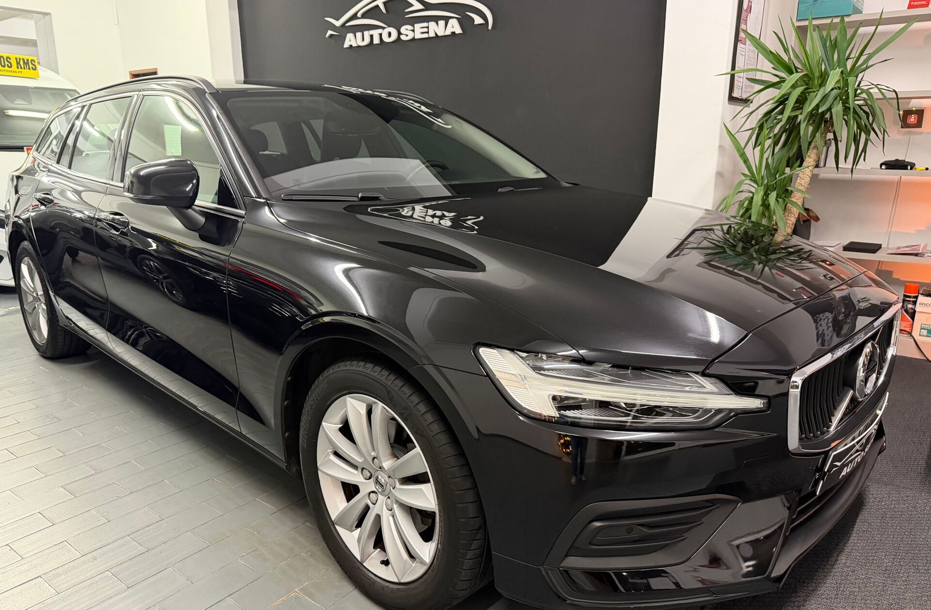 VOLVO V60 2.0 D3 Momentum Geartronic