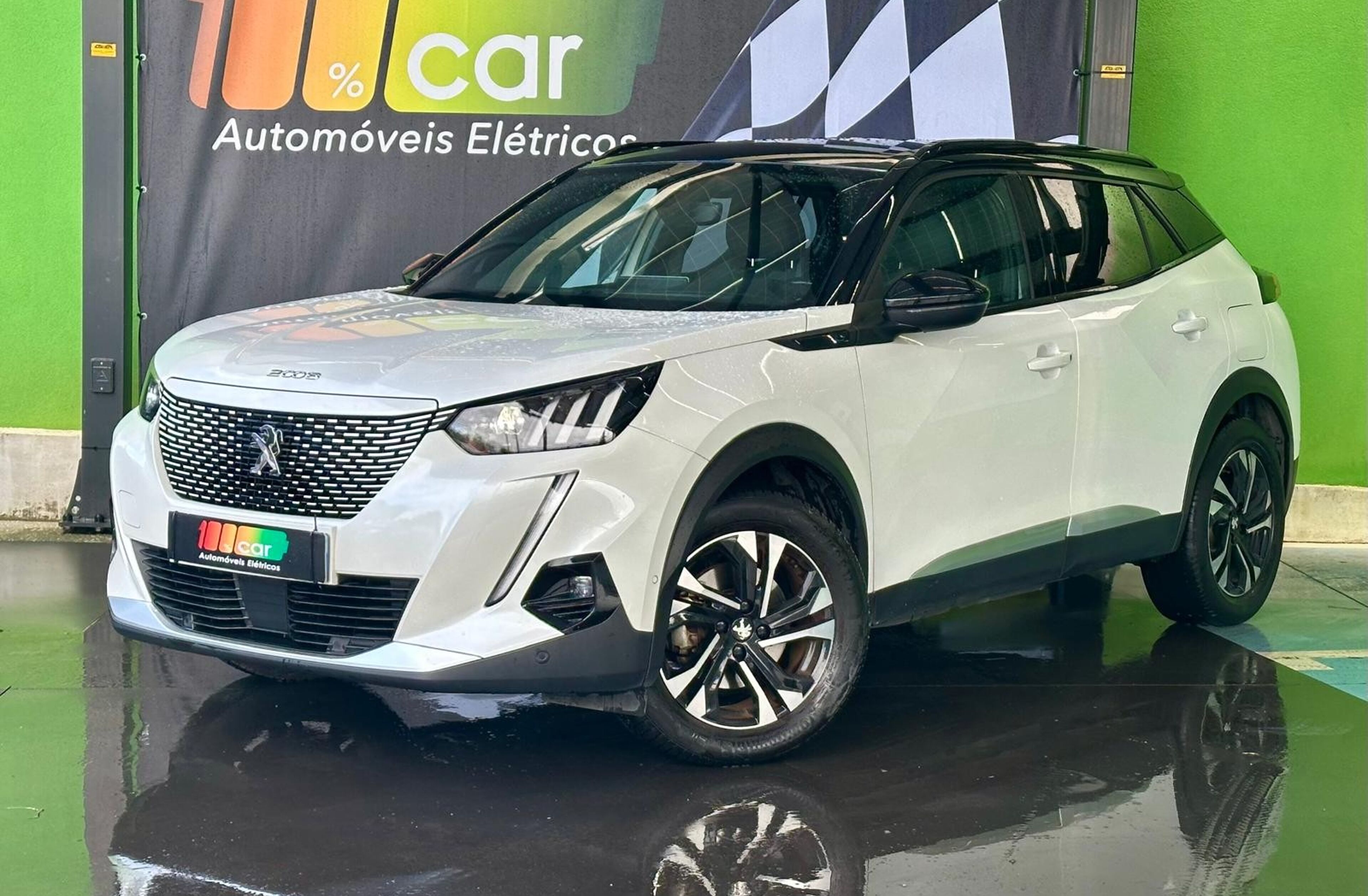 PEUGEOT 2008 50 kWh GT