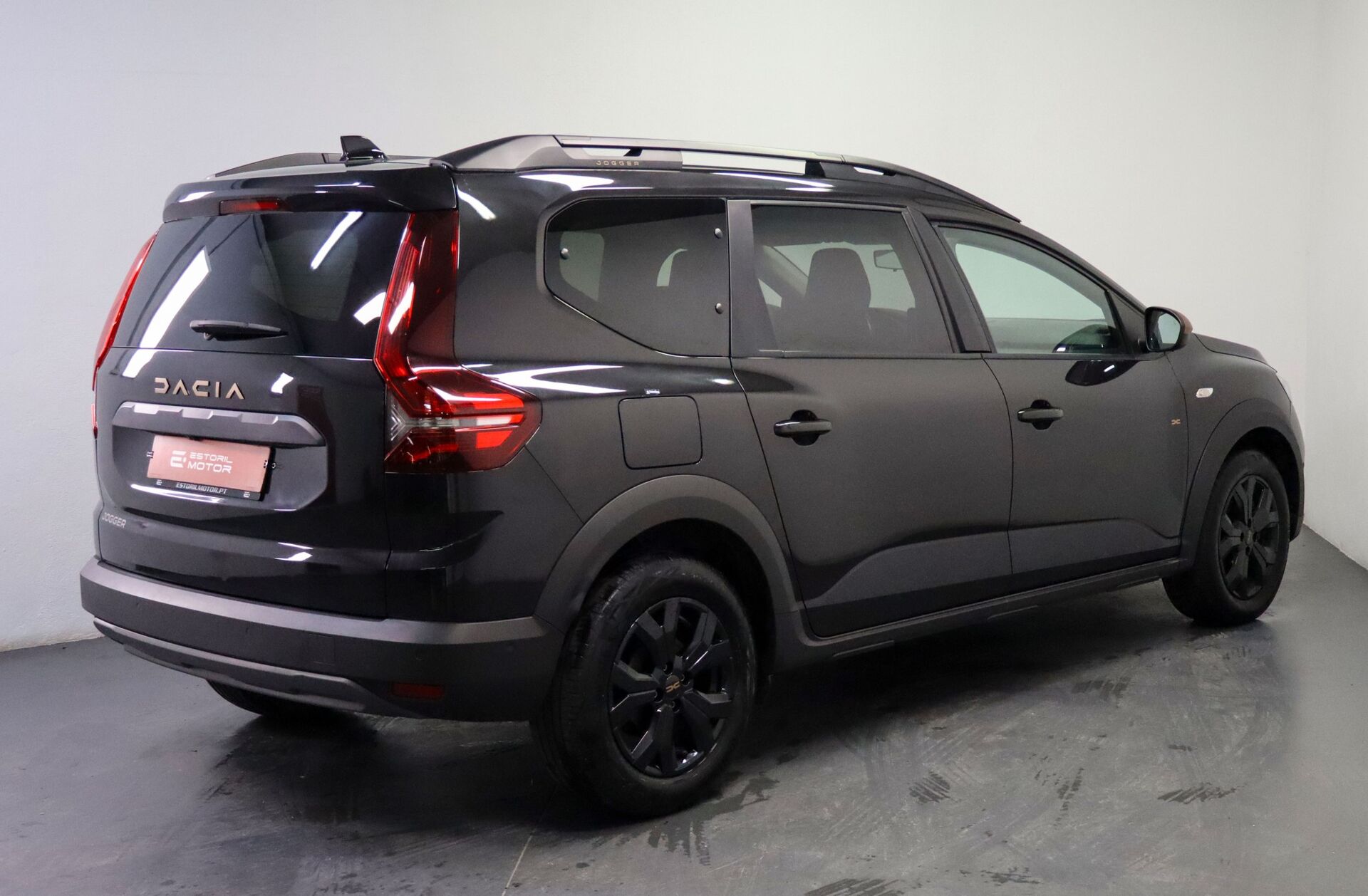 DACIA Jogger 1.0 TCe Expression 7L