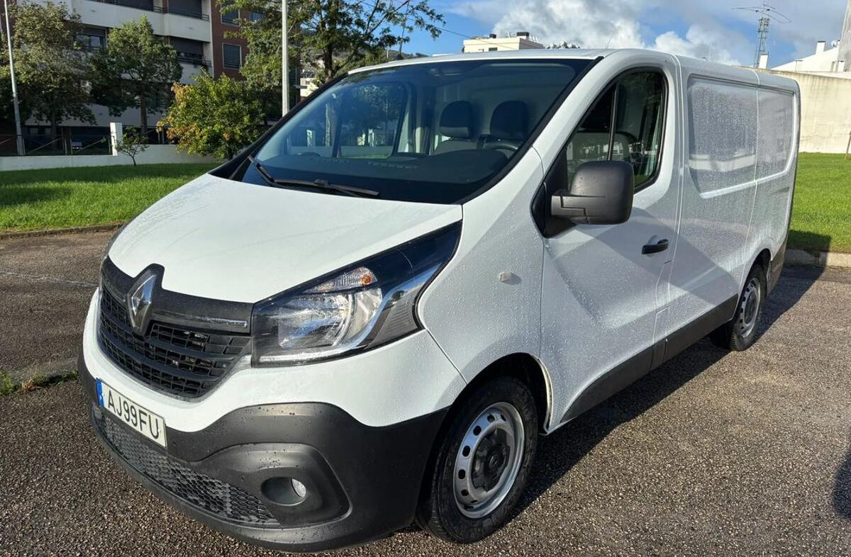 RENAULT Trafic 2.0 Blue dCi L1H1