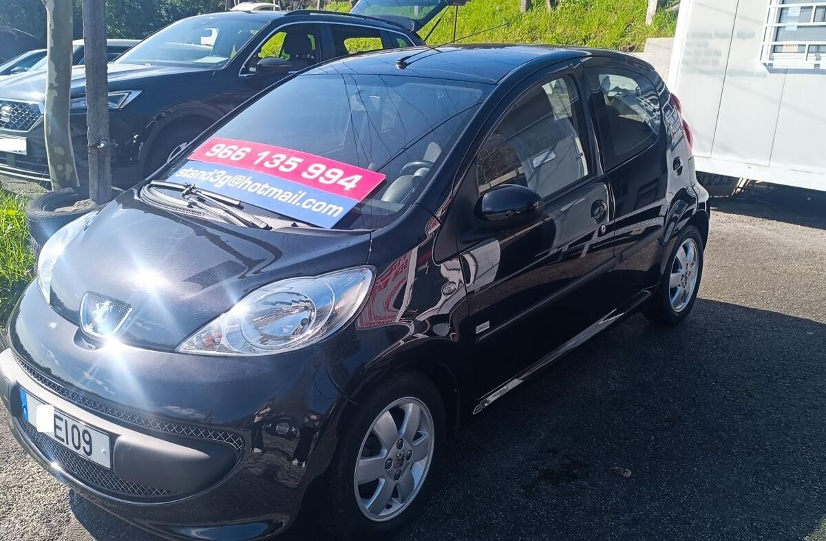 PEUGEOT 107 1.0 RC Line