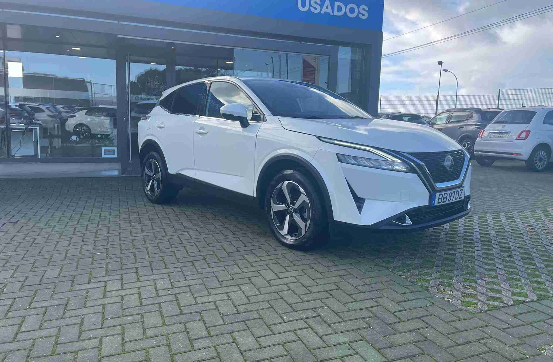 NISSAN Qashqai 1.3 DIG-T N-Connecta