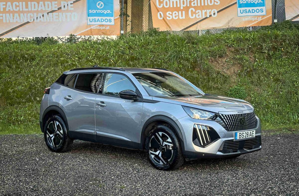 PEUGEOT 2008 1.2 Hybrid Allure e-DCS6