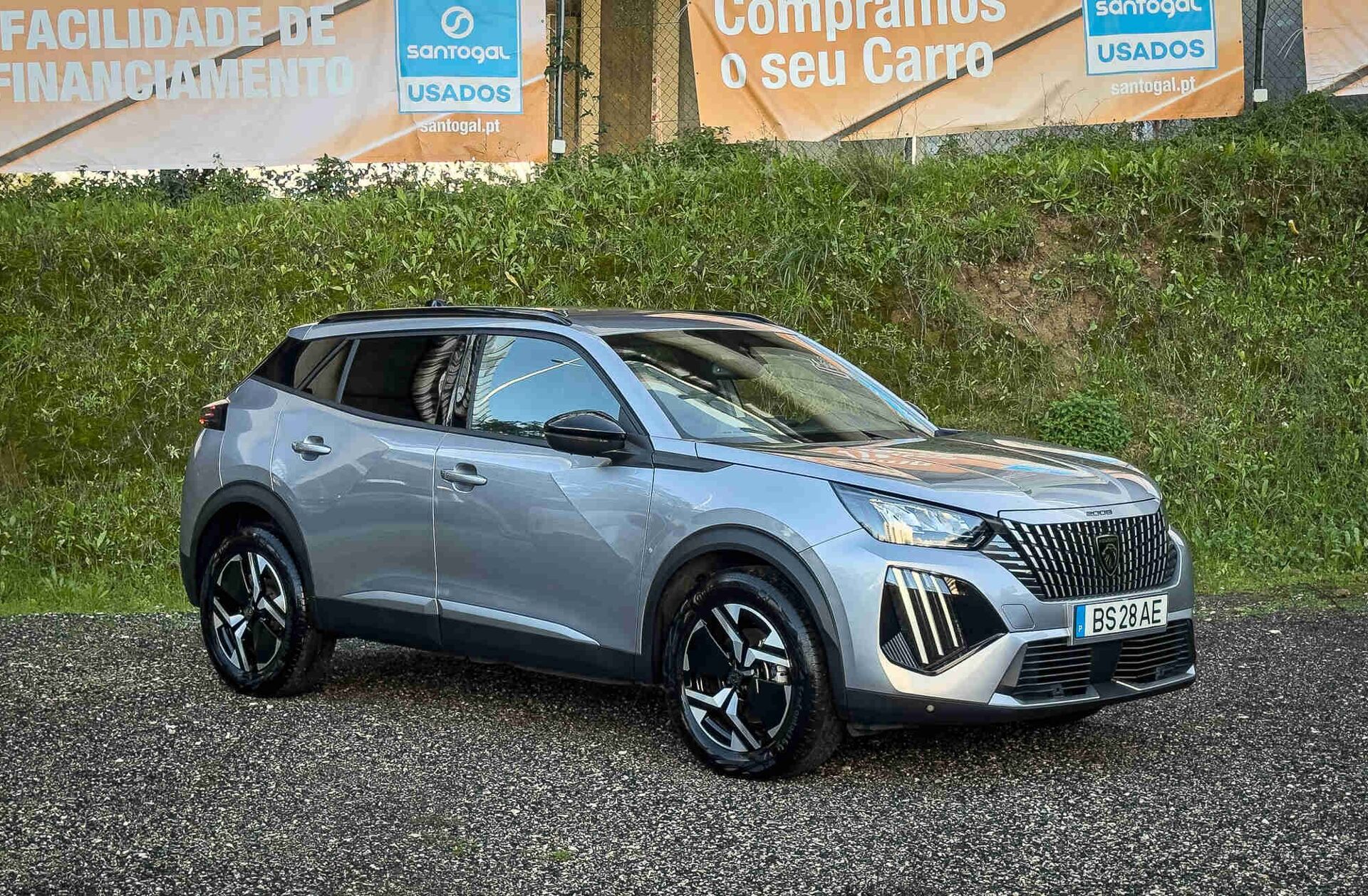 PEUGEOT 2008 1.2 Hybrid Allure e-DCS6