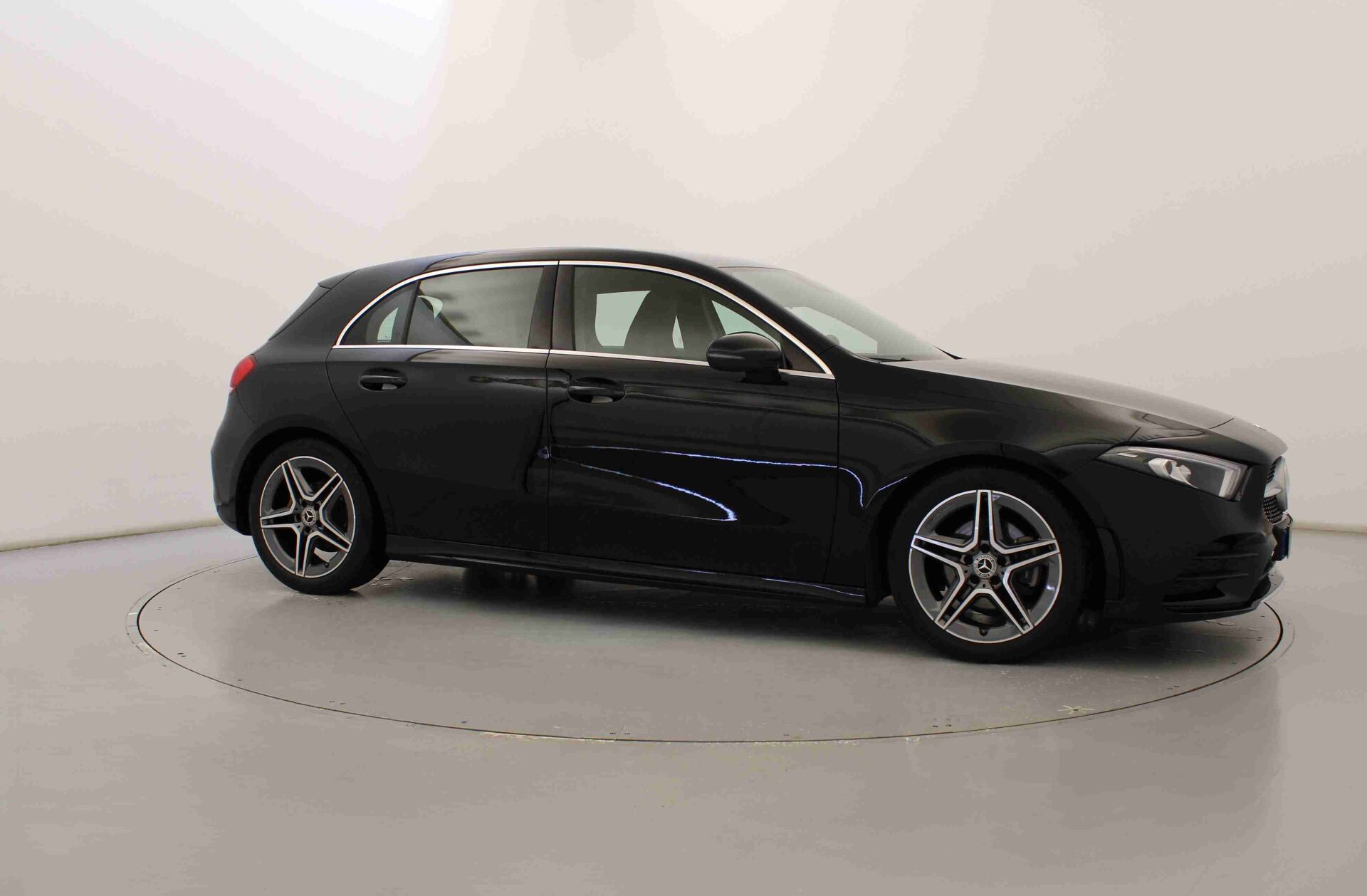 MERCEDES Classe A A 180 d AMG Line Aut.