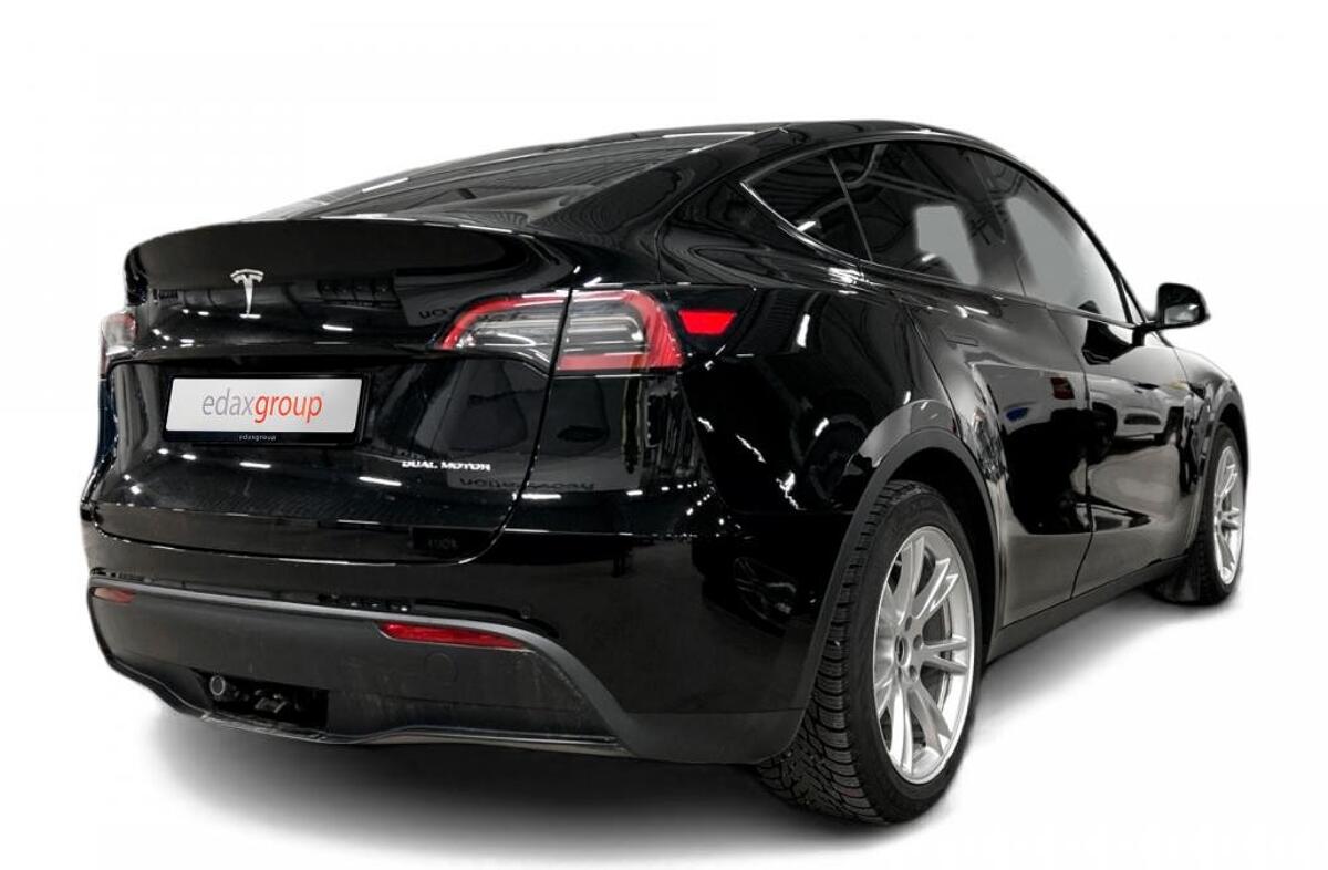 TESLA Model Y Long Range Tração Integral