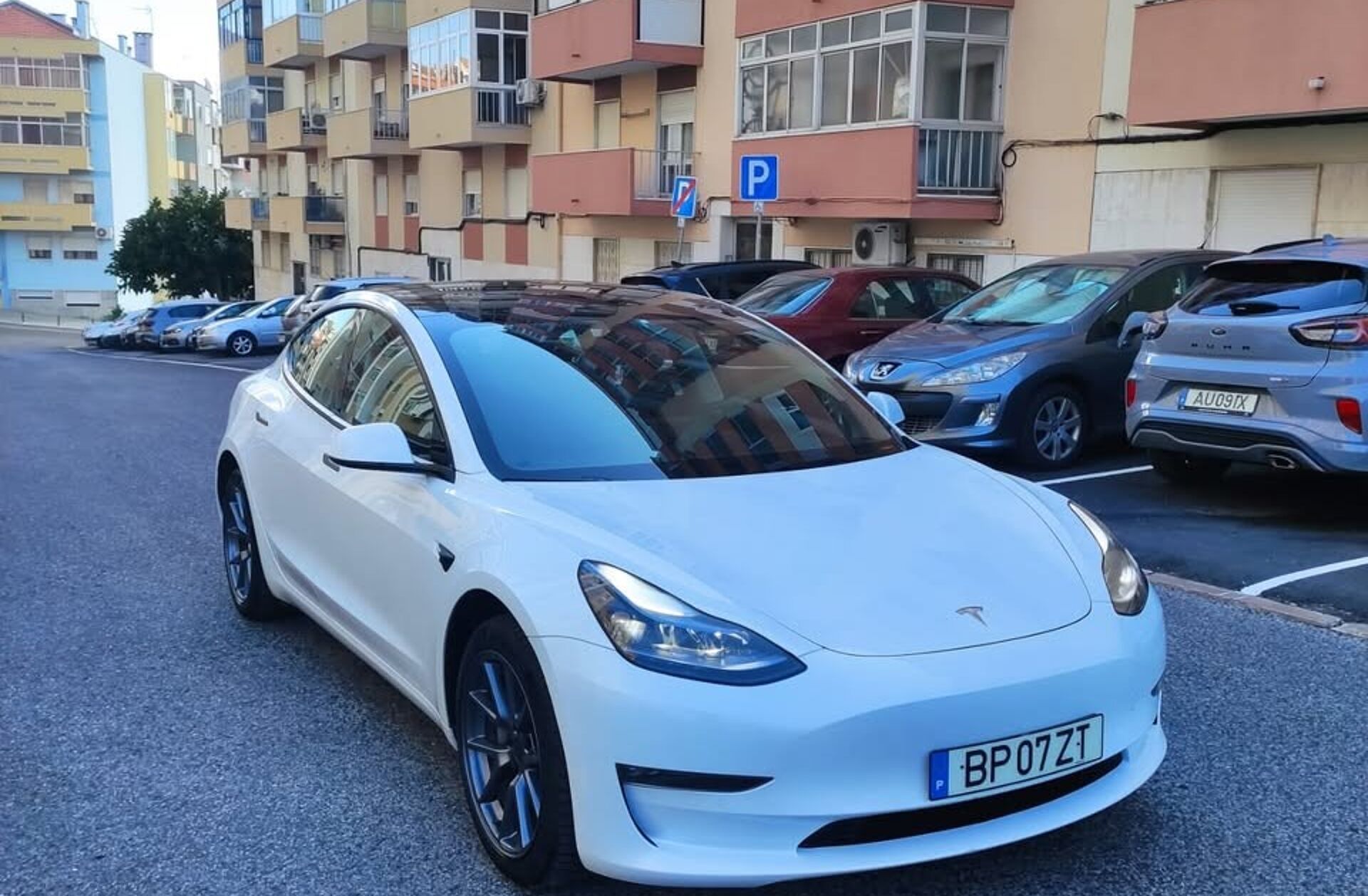 TESLA Model 3 Long range dual motor