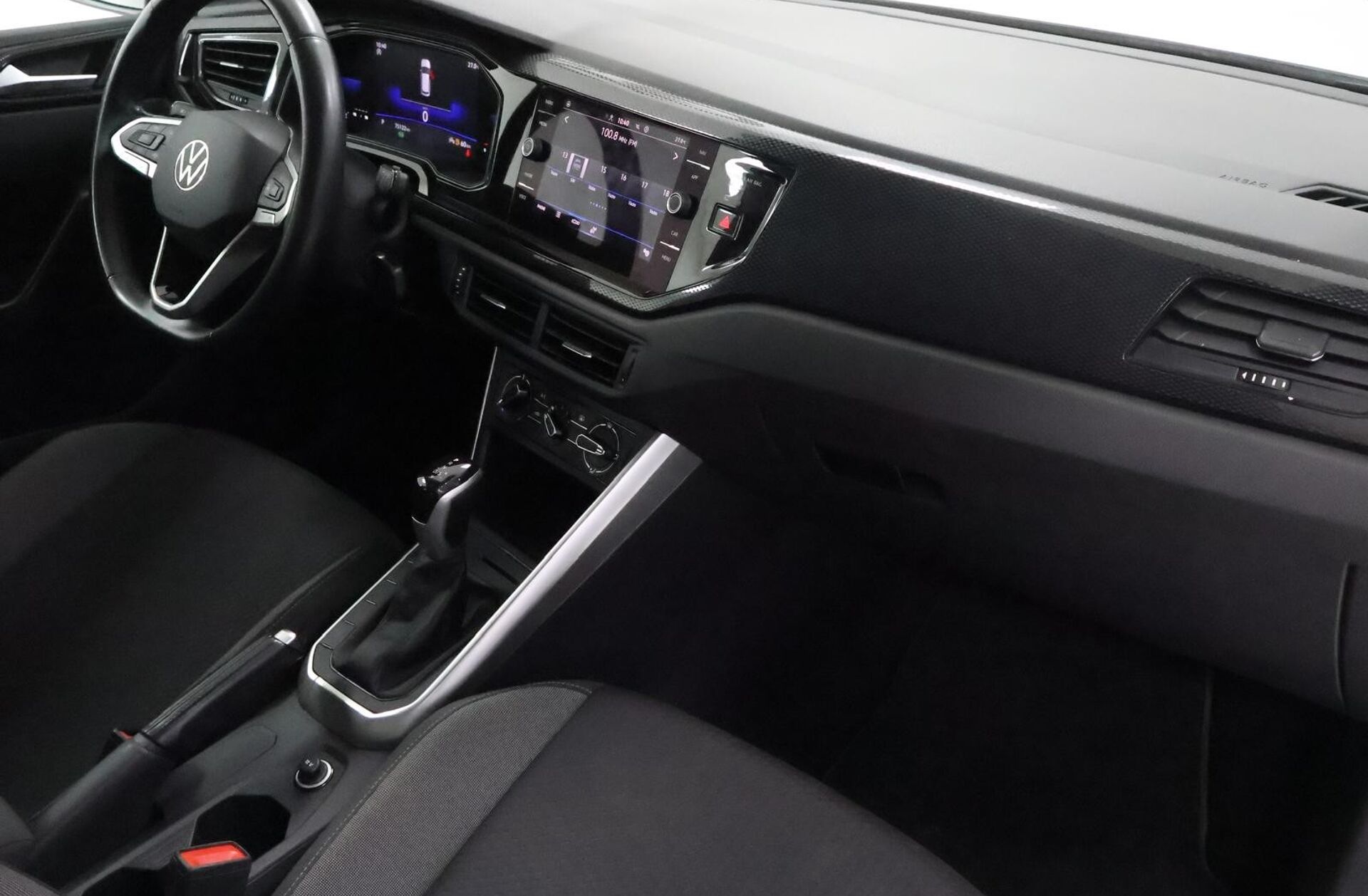 VOLKSWAGEN Polo 1.0 TSI Life DSG