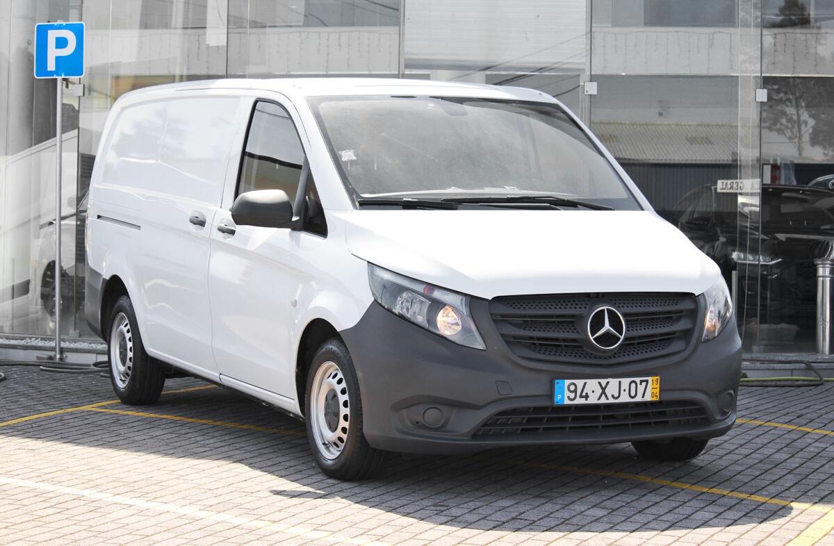 MERCEDES Vito 109 CDi/32