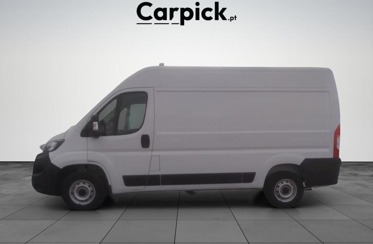 FIAT Ducato 33 2.2 M-Jet L2H2 Easy Pro
